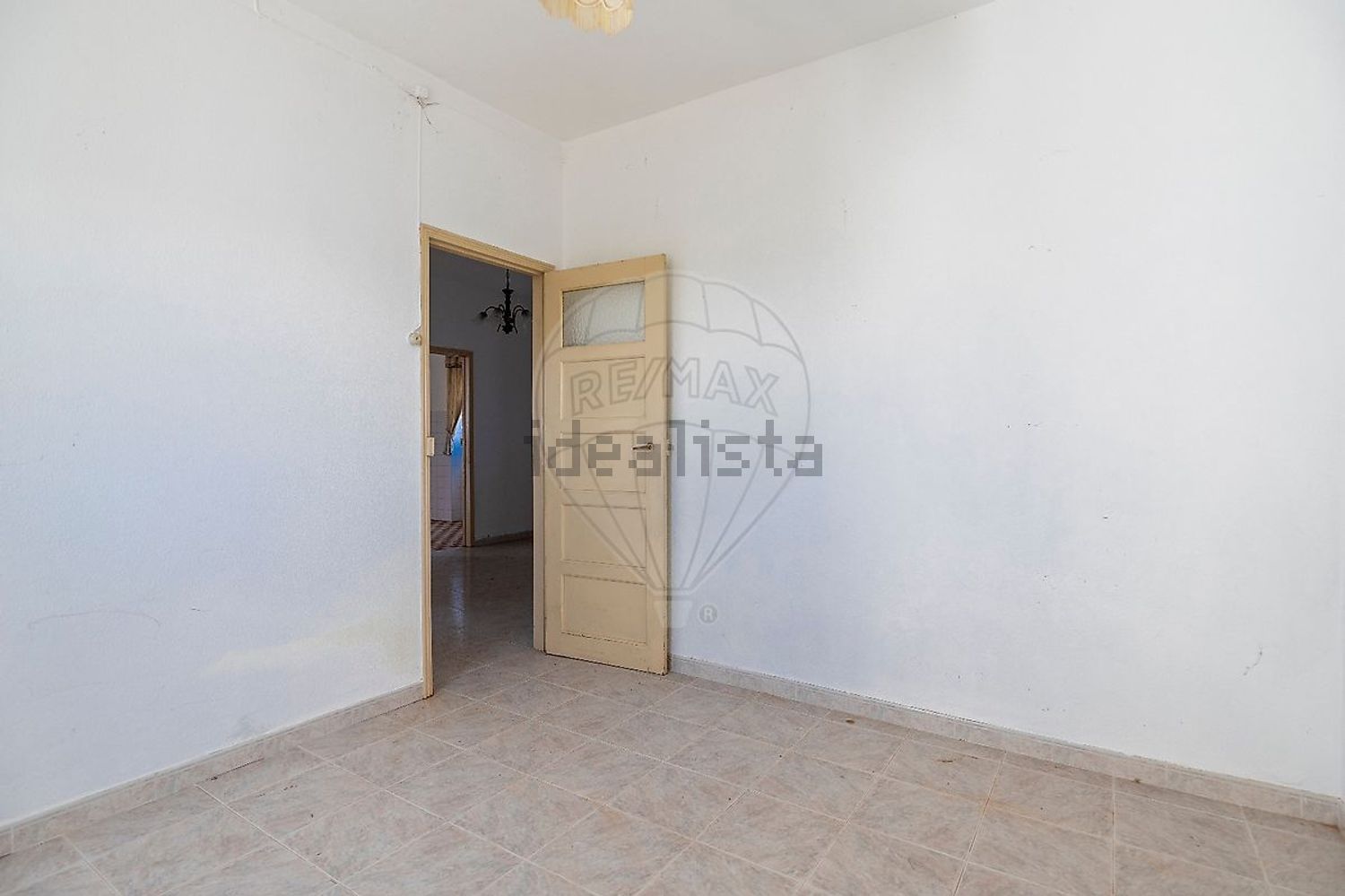 小楼房或独栋别墅出售在Rua da Guerra Peninsular - 照片