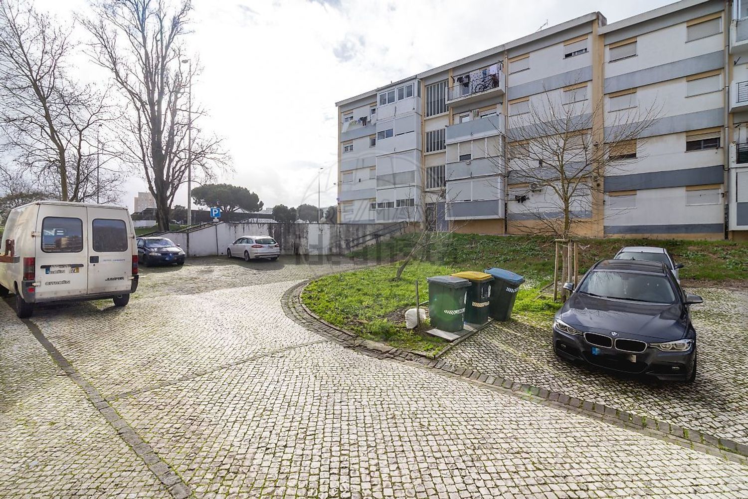 公寓 t3出售在Rua Vila de Farim - 照片