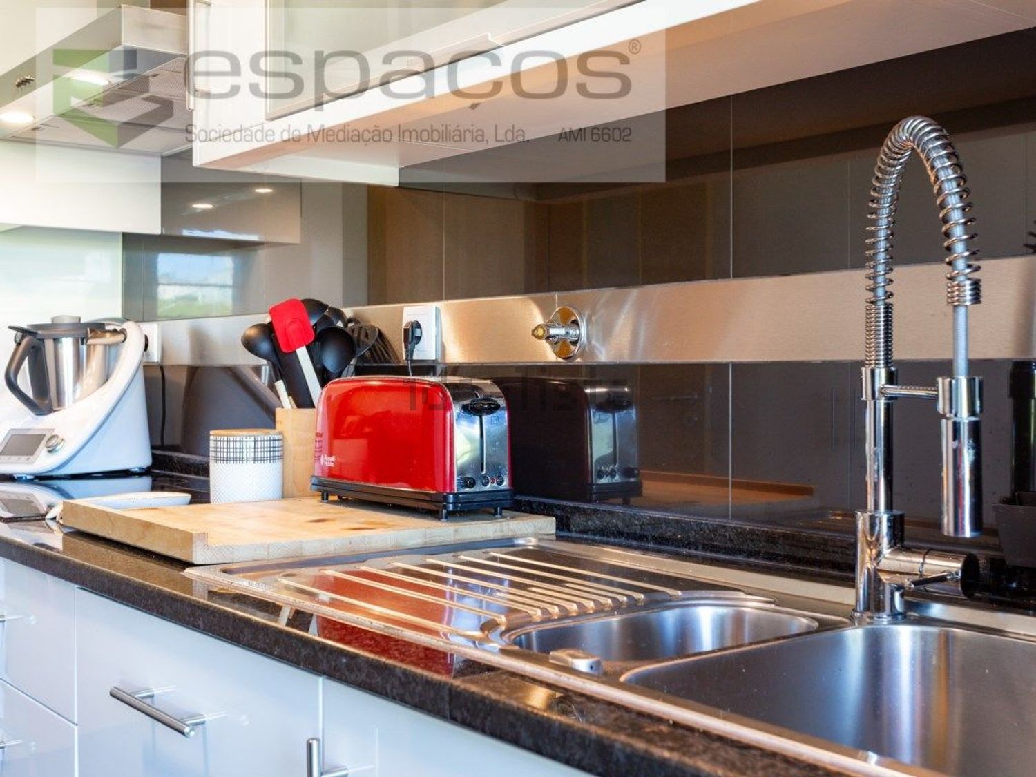 公寓 t4出售在Santa Iria de Azoia - São João da Talha - Bobadela - 厨房