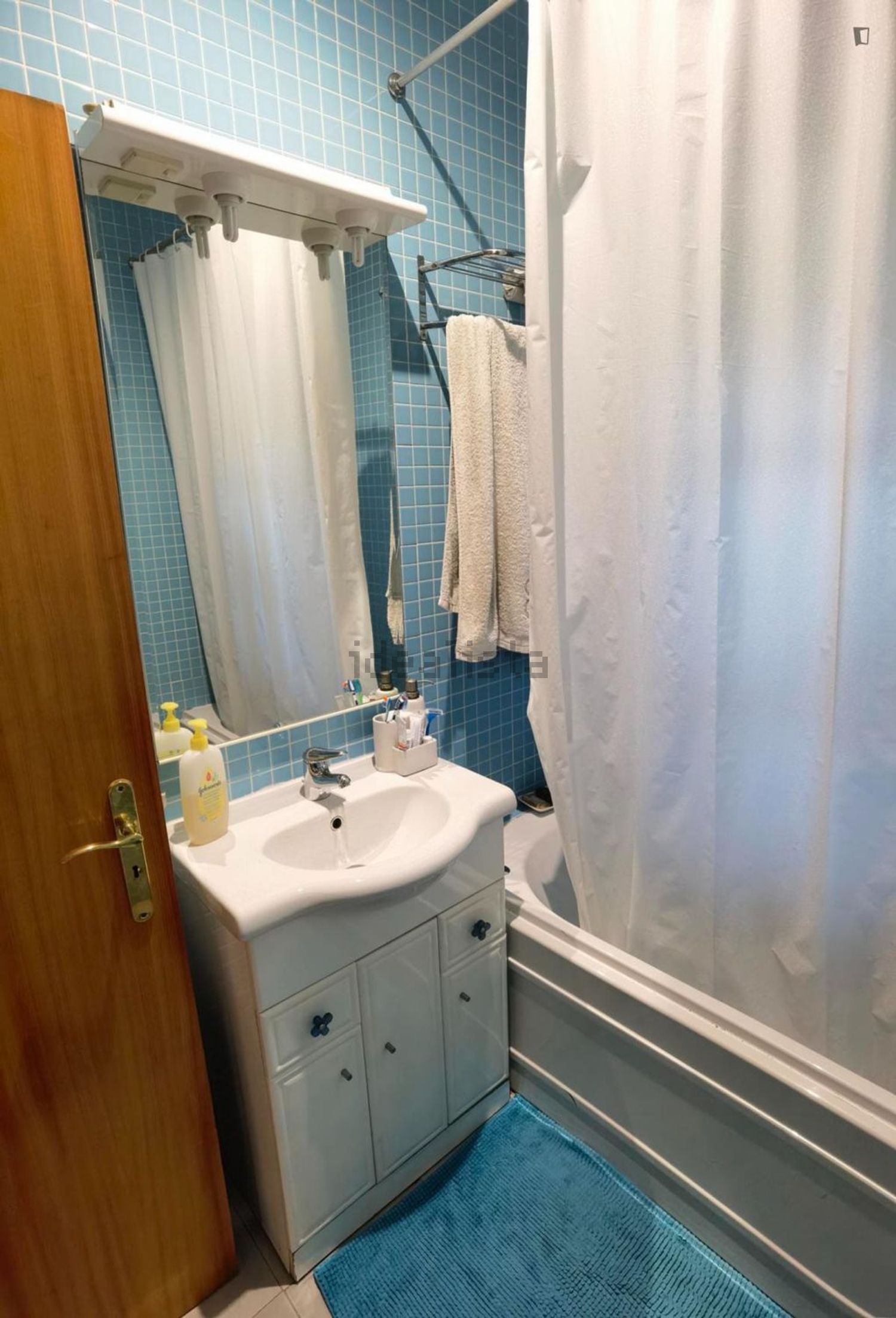 出租房间在Rua da Liberdade - 卫生间