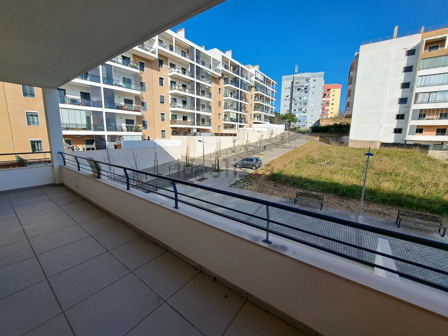 公寓 t3出售在Rua Henrique Campos - 阳台