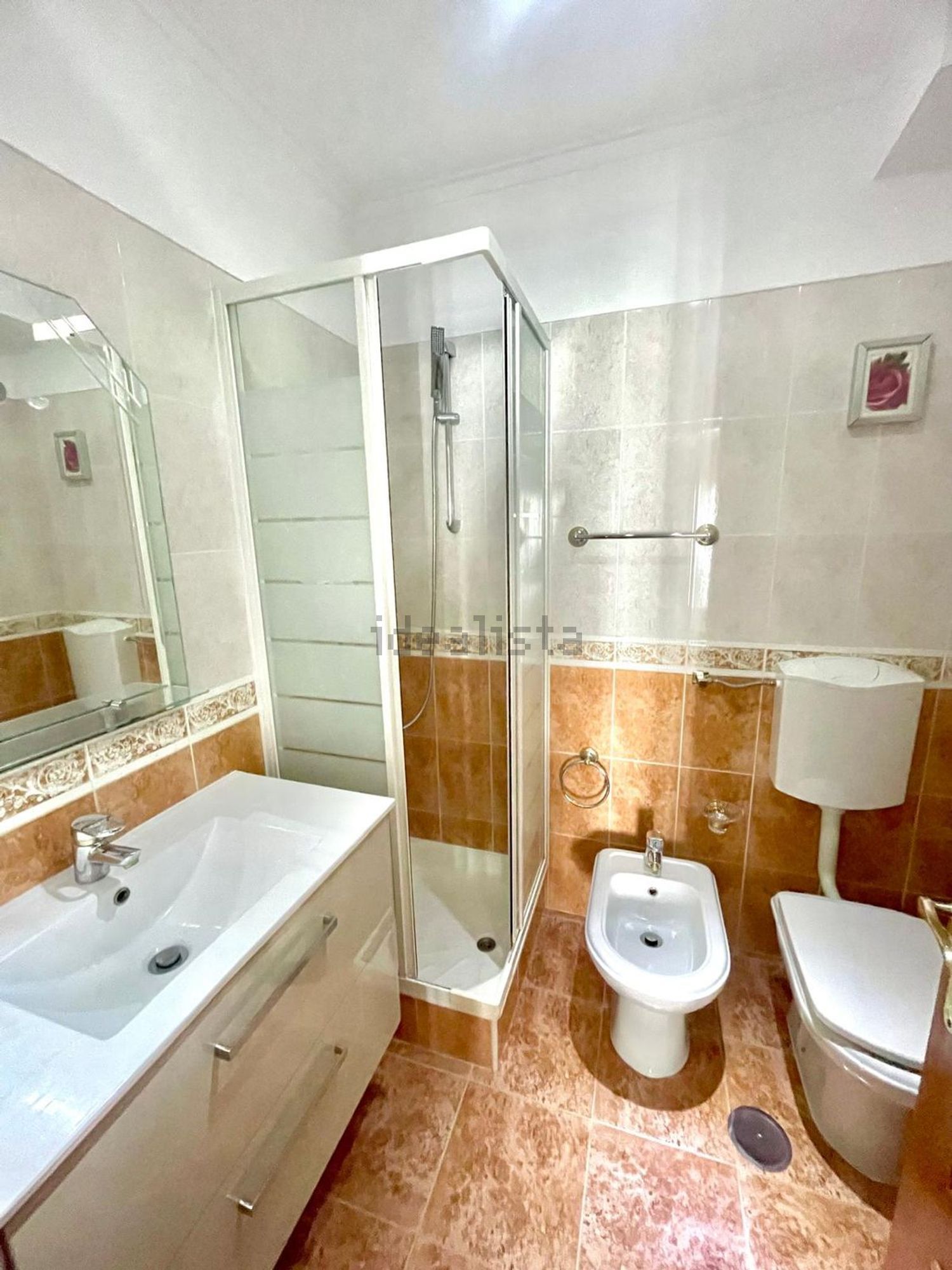 出租公寓 t3Campo Soares dos Reis, 27 - 卫生间