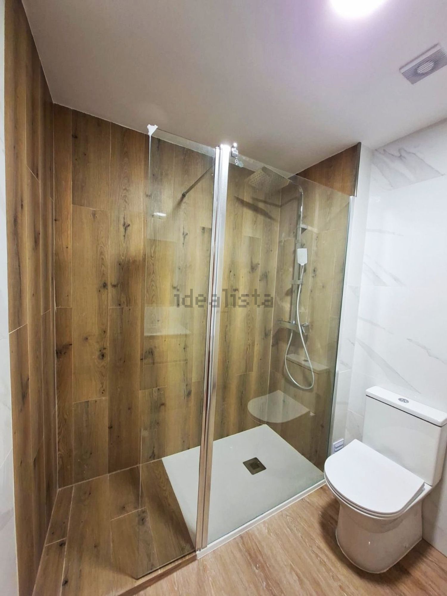 出租公寓 t4在Rua José Ferreira Pio, 26 a - 卫生间