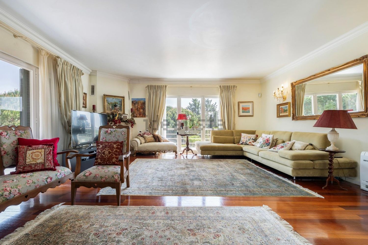 小楼房或独栋别墅出售在Rua da Mãe d'Água, 20 - 客厅