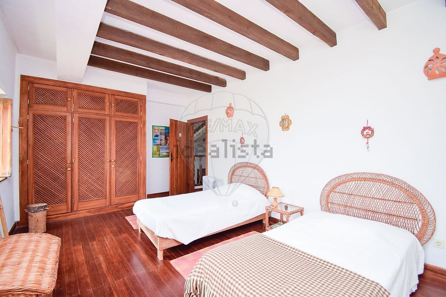 小楼房或独栋别墅出售R. da Portela - 卧室