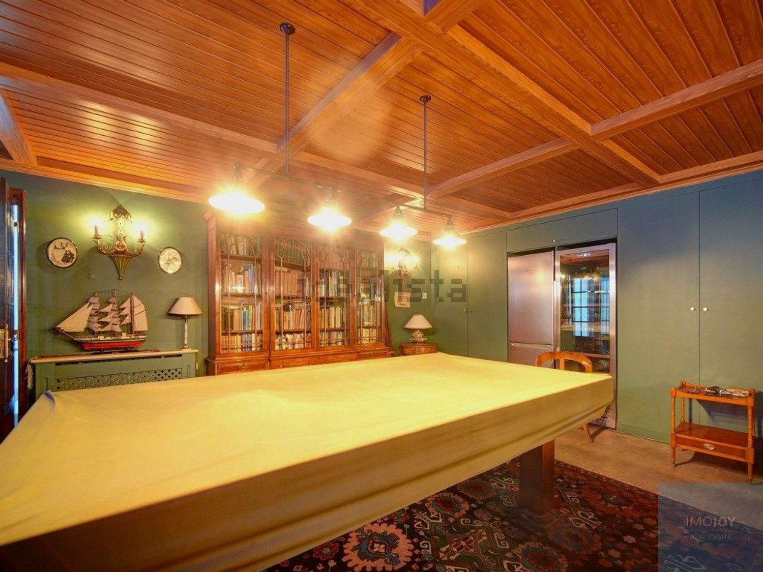 出租小楼房或独栋别墅在Rua Mato da Mina, 41 - 客厅