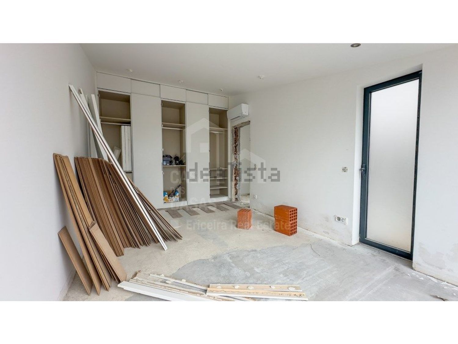 小楼房或独栋别墅出售在Santo Isidoro - 照片