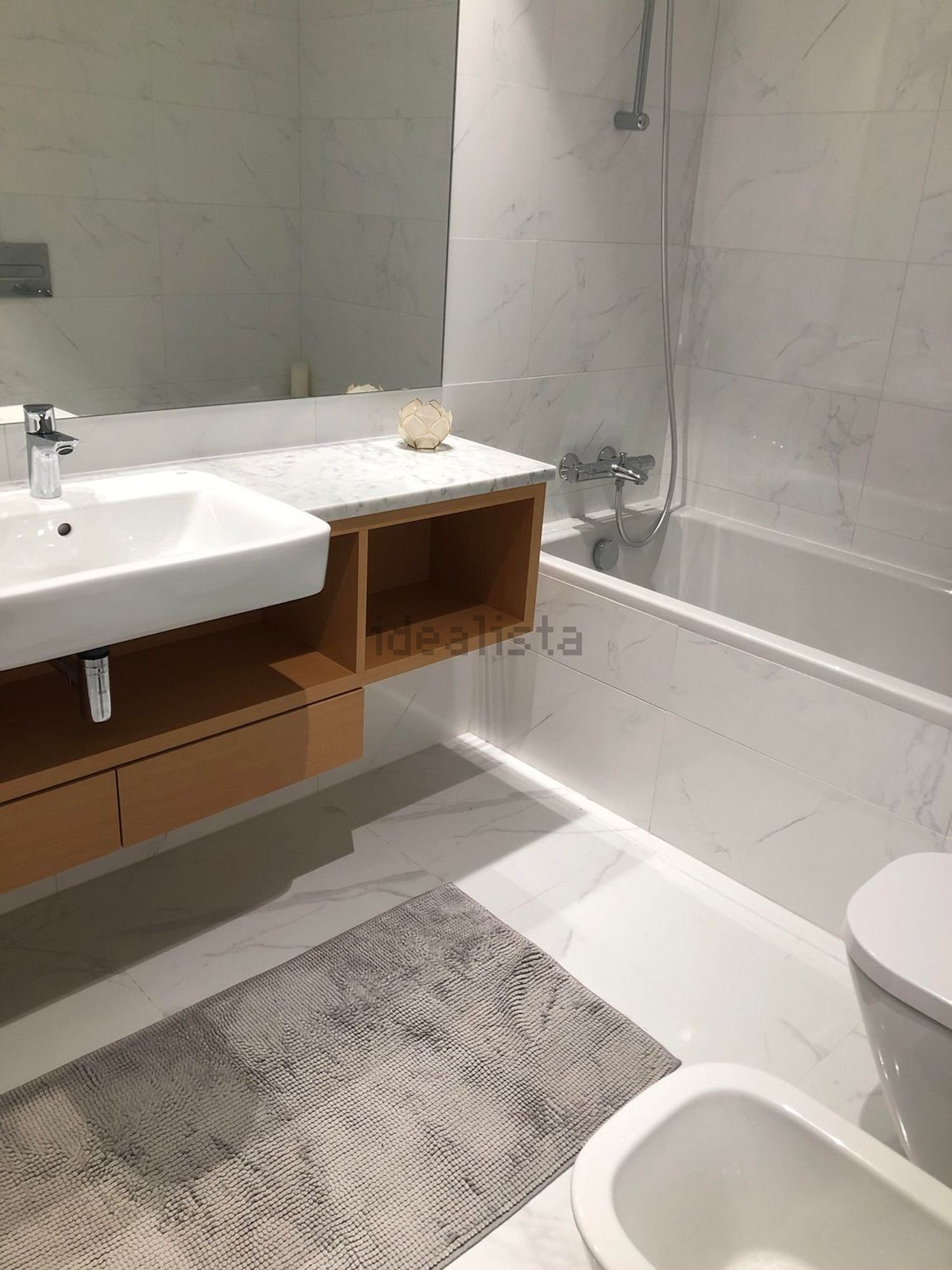 出租房间在Avenida David Mourão-Ferreira, 22 - 卫生间