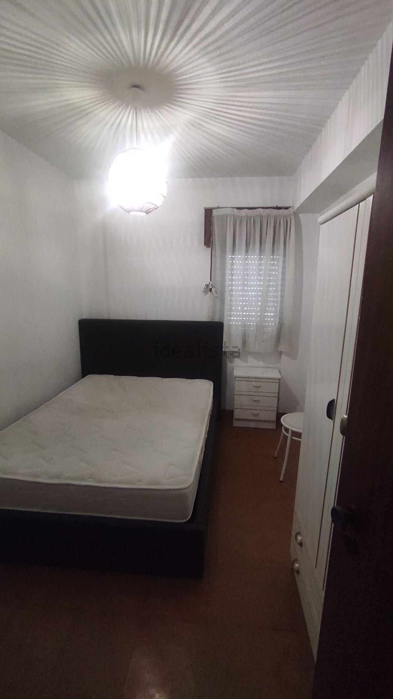 出租房间在Rua Mário Beirão, 9 - 卧室