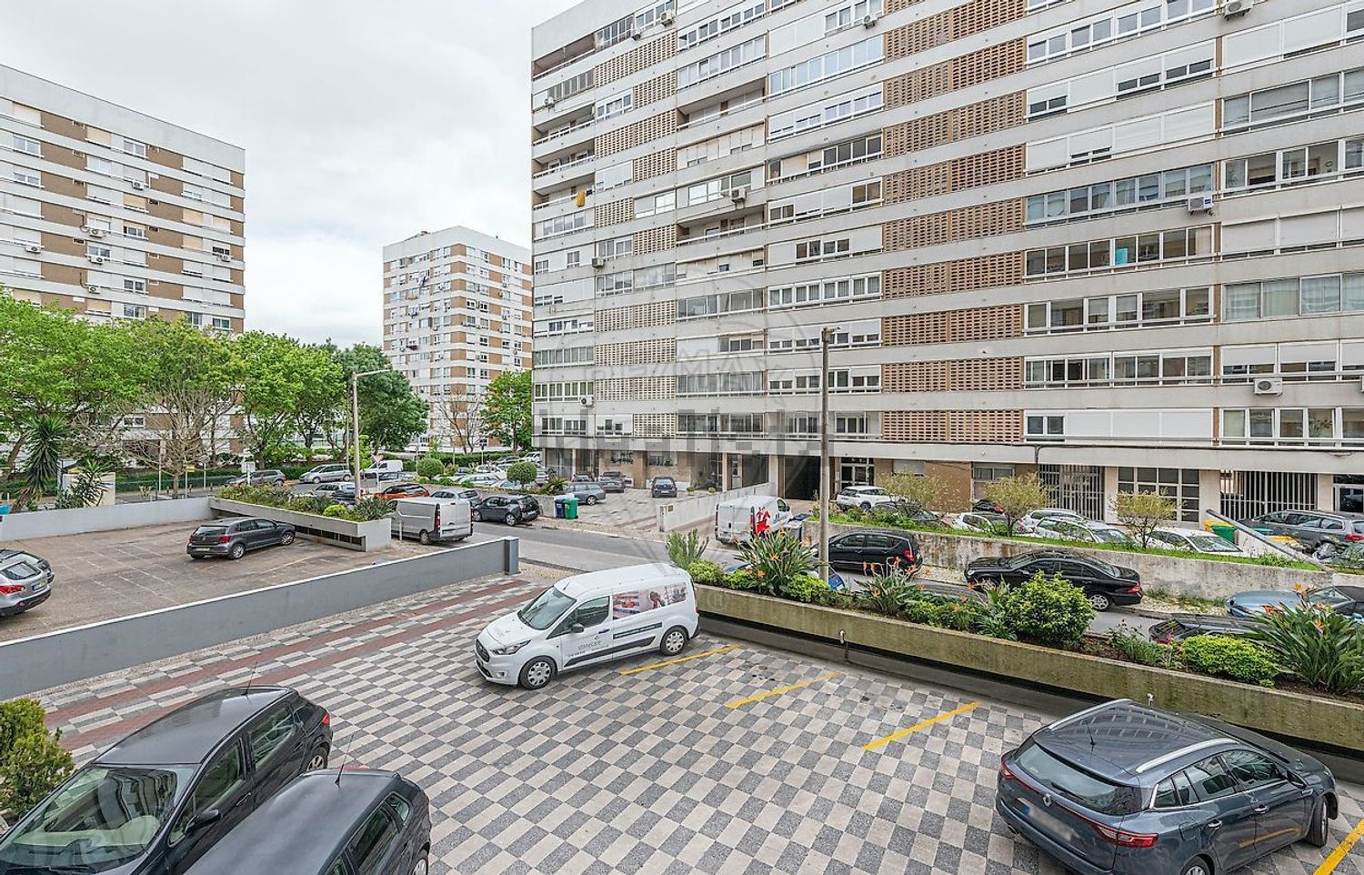 公寓 t3出售在Rua Júlio Dinis - 视线