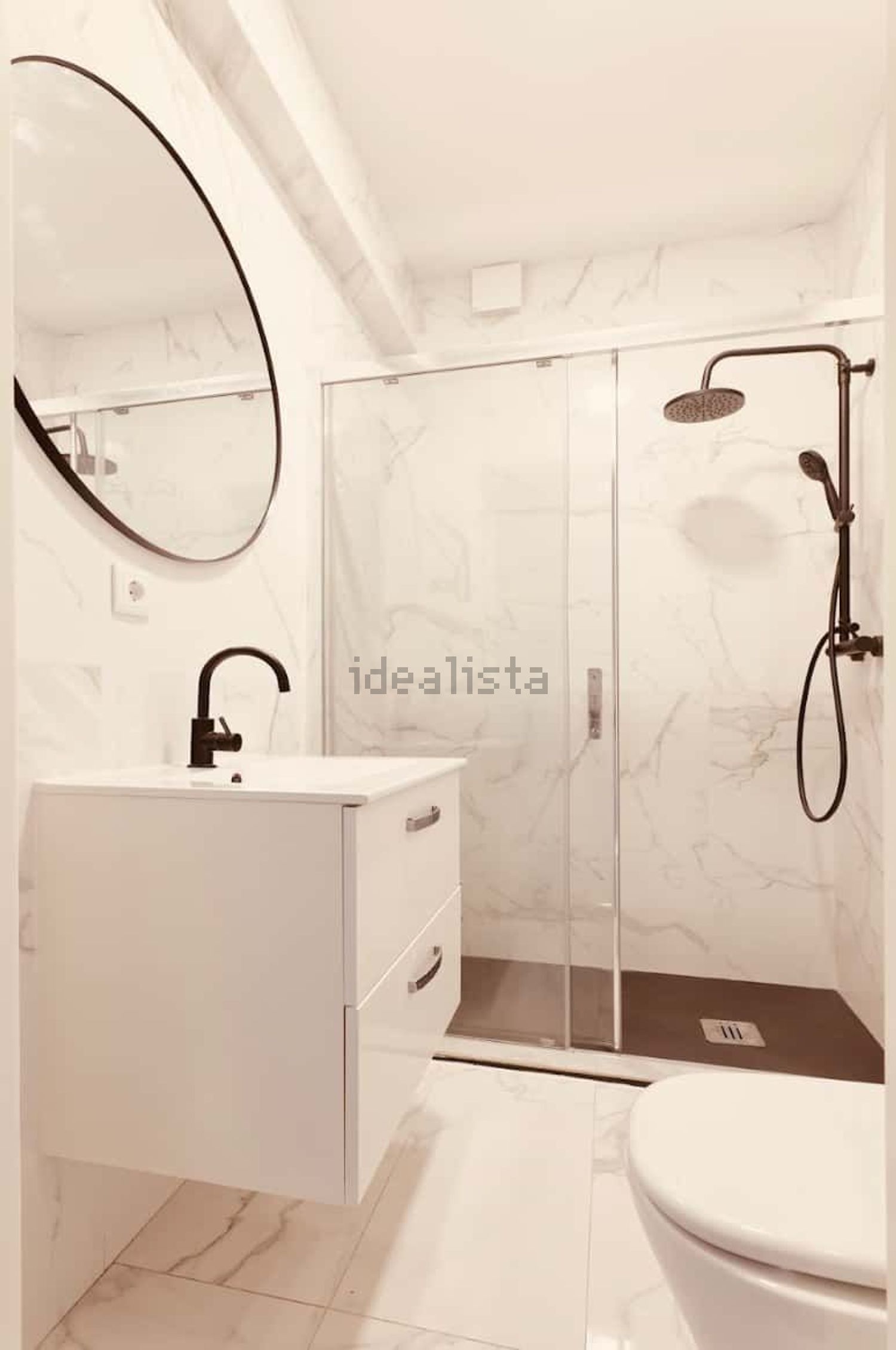 出租房间在Largo Conde Ottolini, 9 - 卫生间