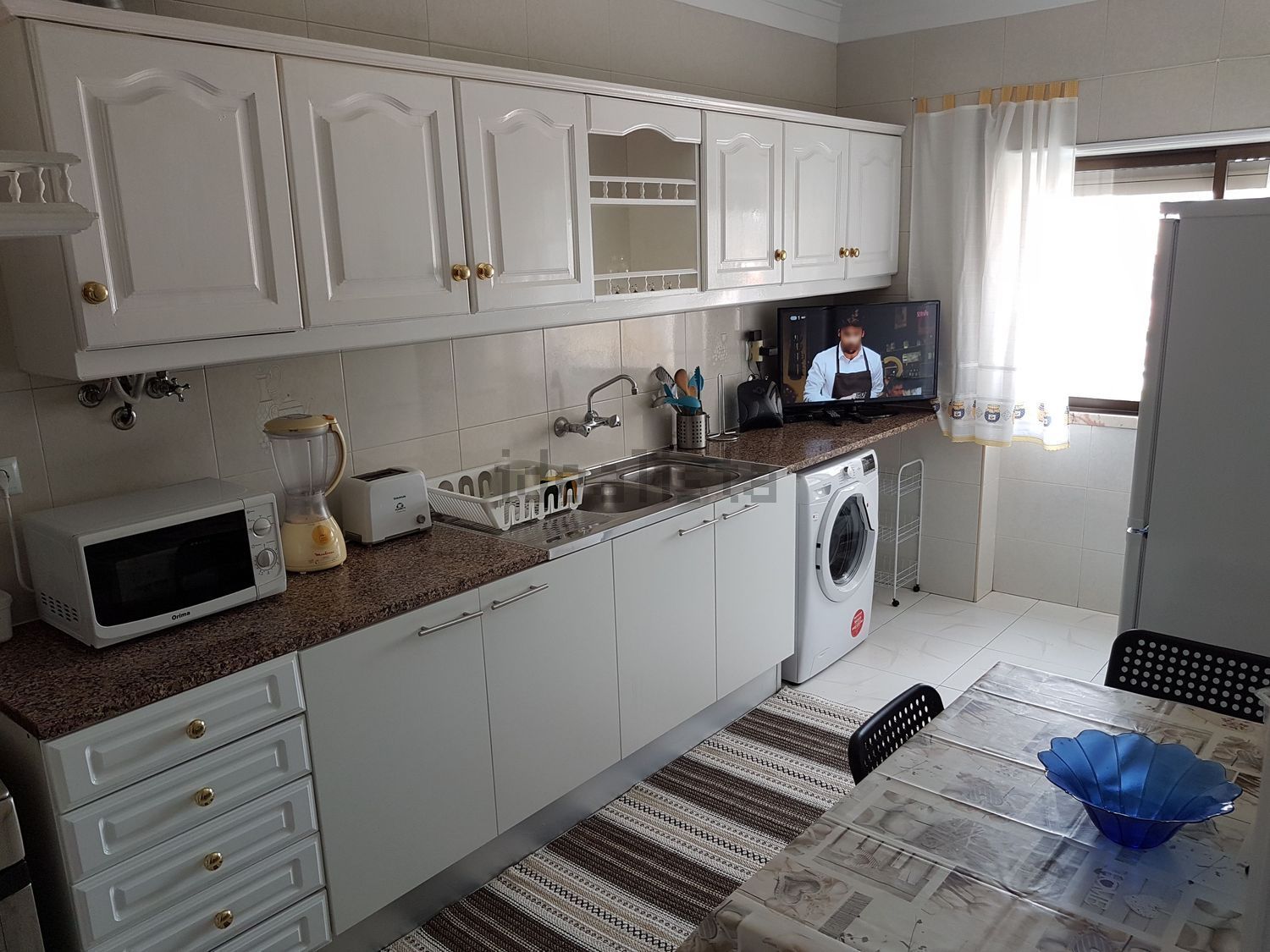 出租房间在Rua Doutor José Alberto Ferraz, 11 nrDireito - 厨房