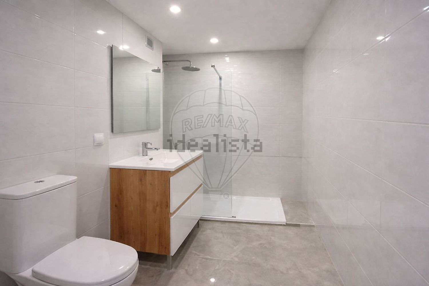 出租公寓 t2在Praceta Manuel Fialho - 卫生间