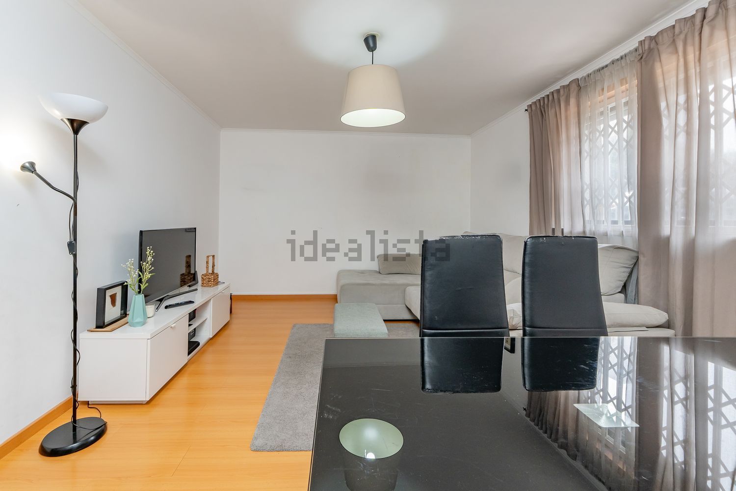 出租公寓 t2在Rua Barata Feyo - 客厅