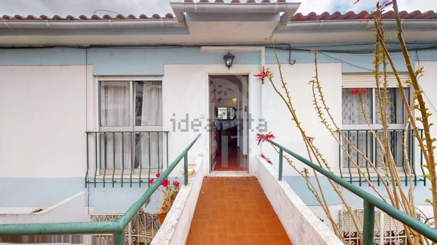 小楼房出售在Rinchoa - 照片