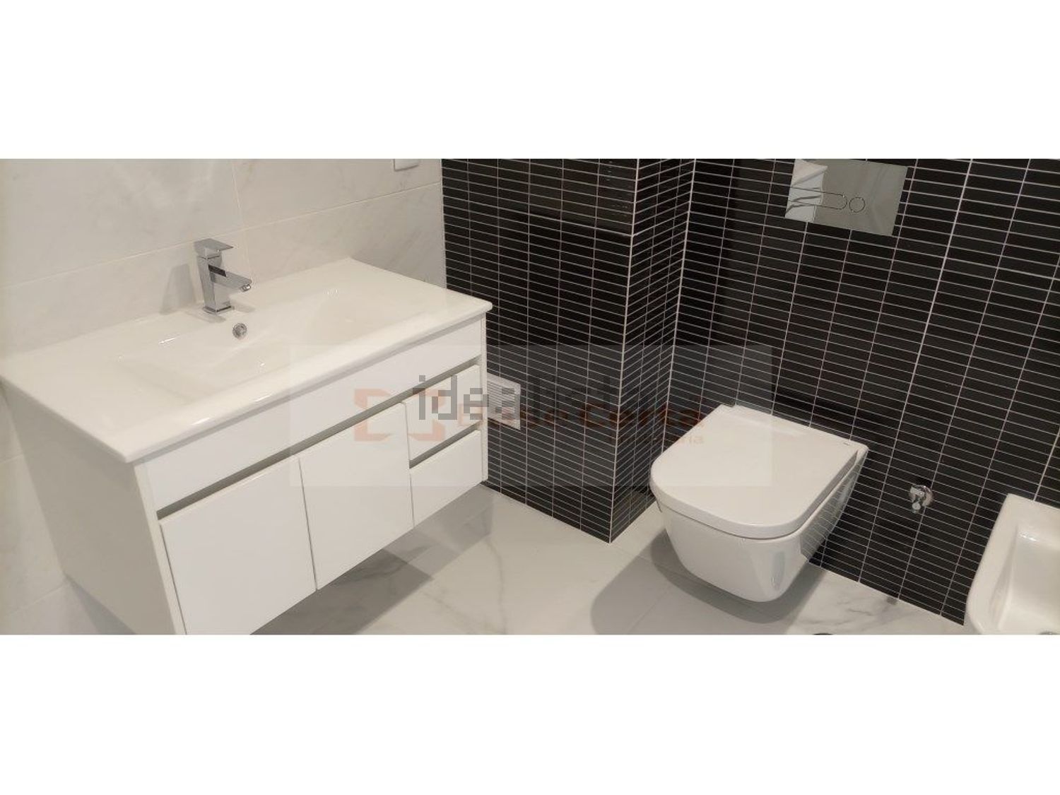 公寓 t3出售在Rua António Garibaldi - 卫生间