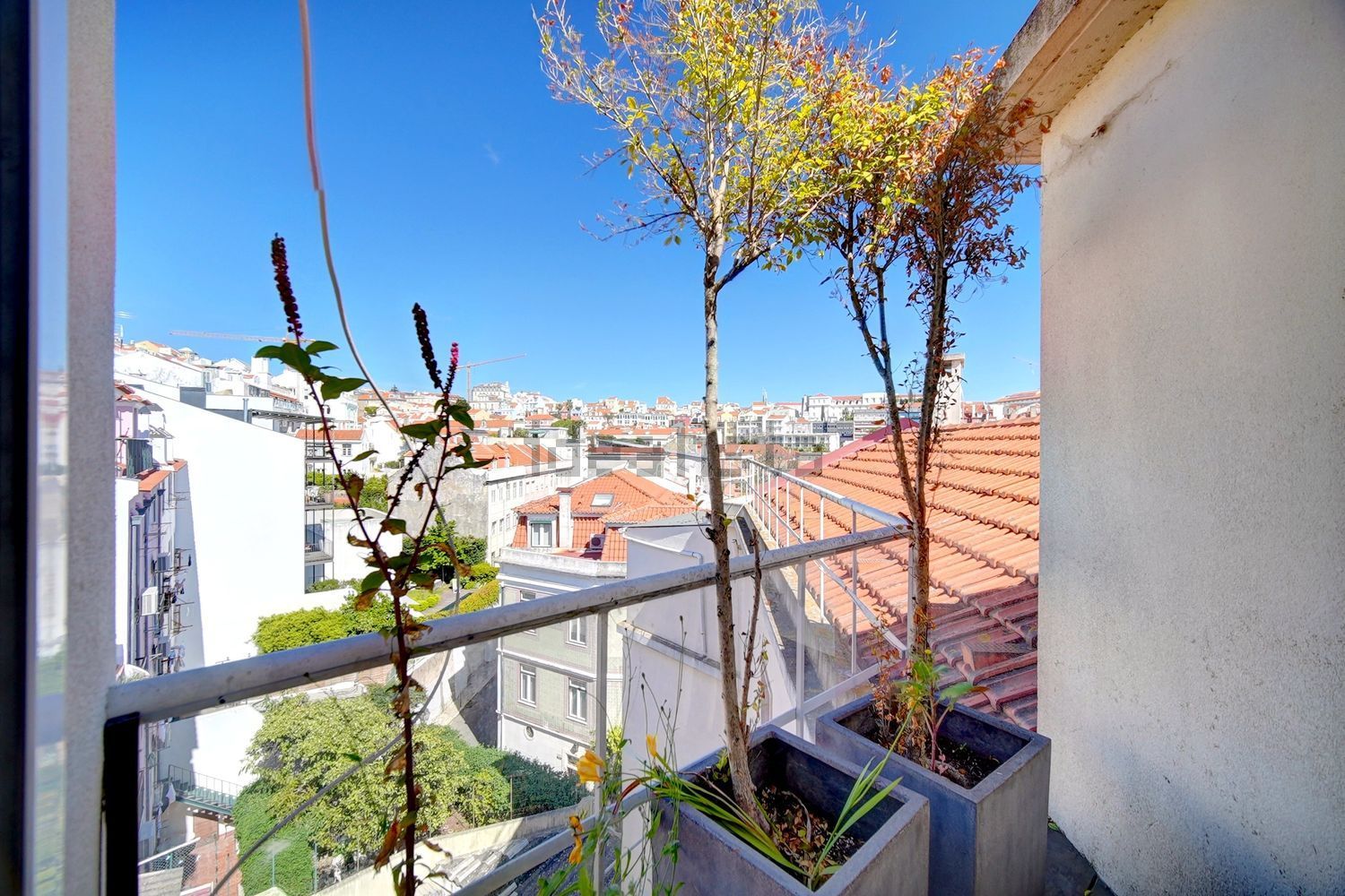 复式公寓出售在Rua da Academia das Ciências - 露台