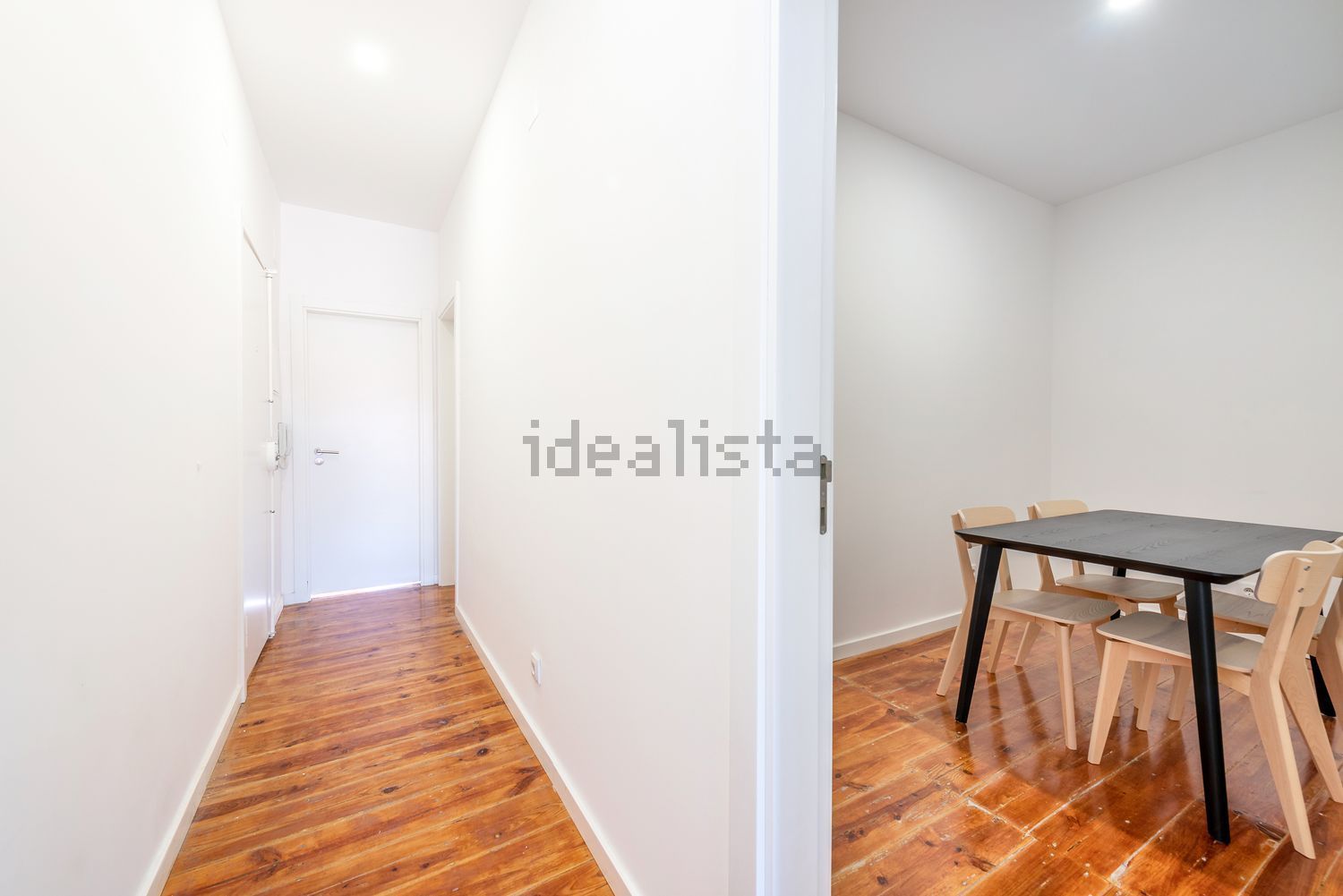 出租房间Escadinhas da Saúde, 6 - 餐厅