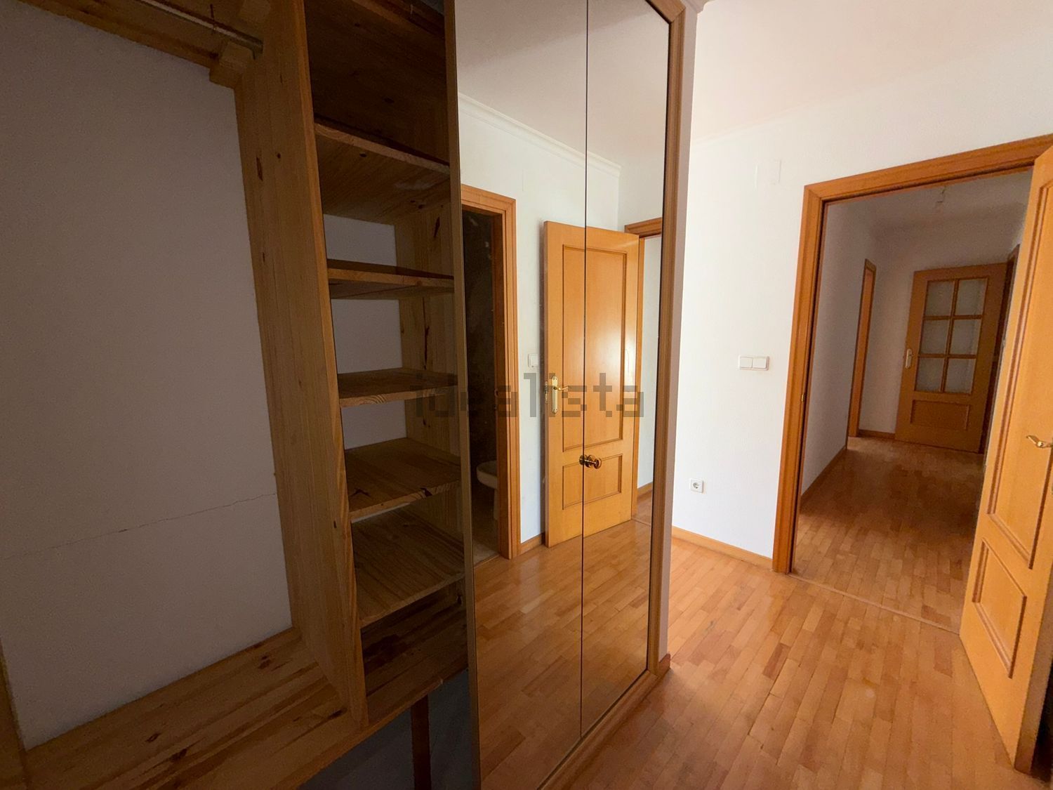 公寓 t3出售在Rua José Vianna da Motta, 14 - 试衣间