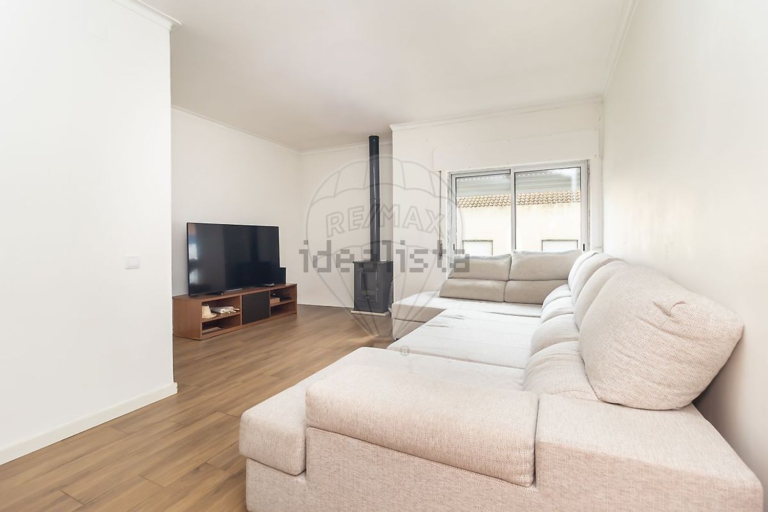 公寓 t3出售在Avenida Humberto Delgado - 客厅