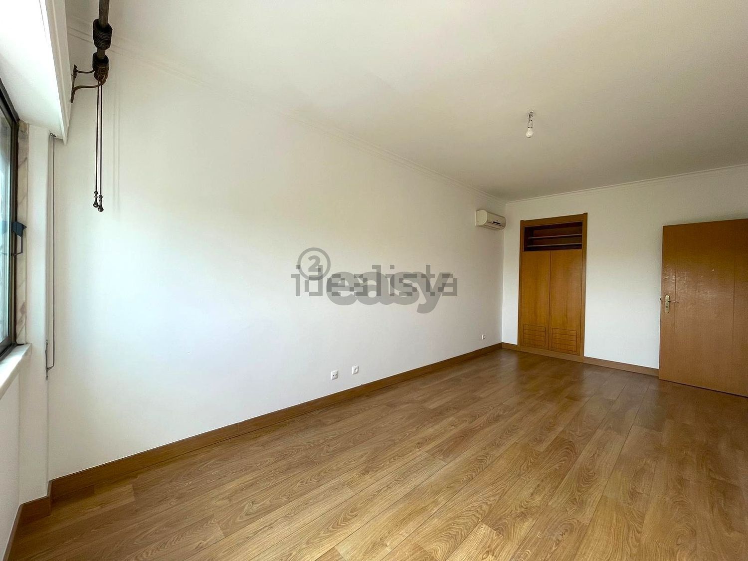 出租公寓 t2在Rua Manuel Ribeiro de Pavia, 5 - 居住