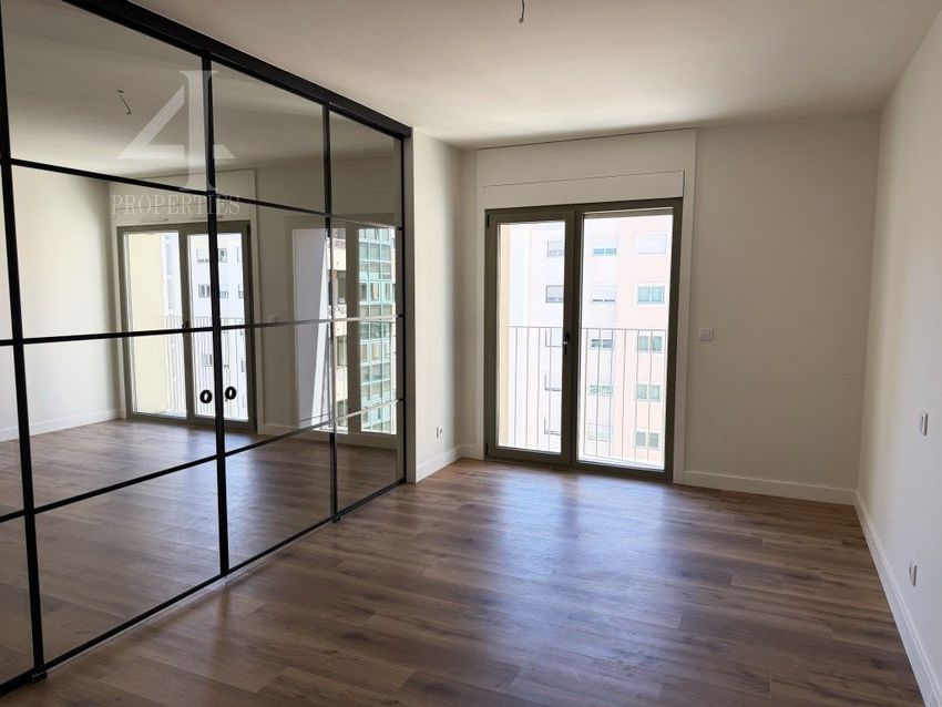 公寓 t1出售在Rua Pablo Neruda, 4