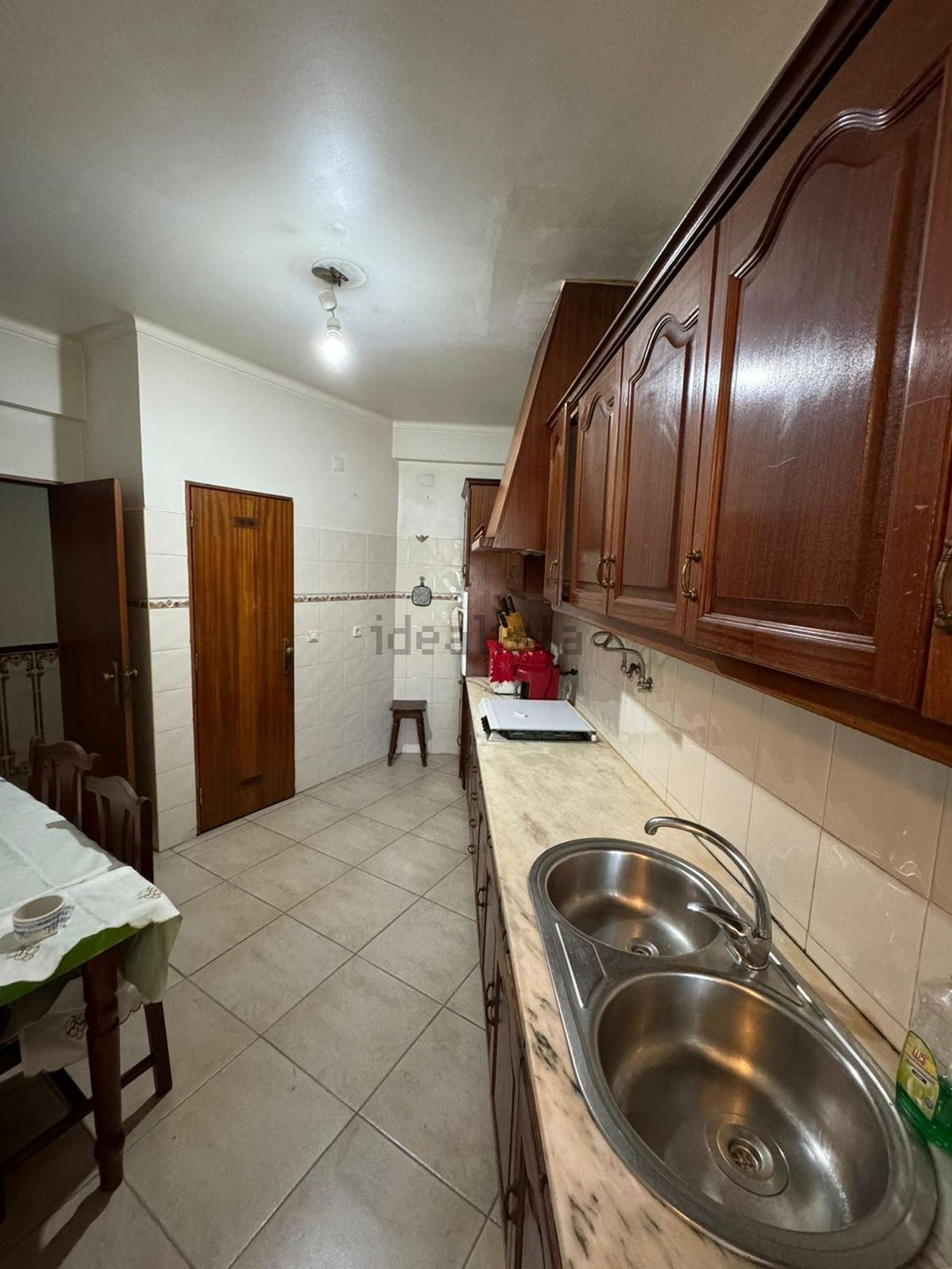 出租房间在Rua Actor António da Silva, 5 - 厨房