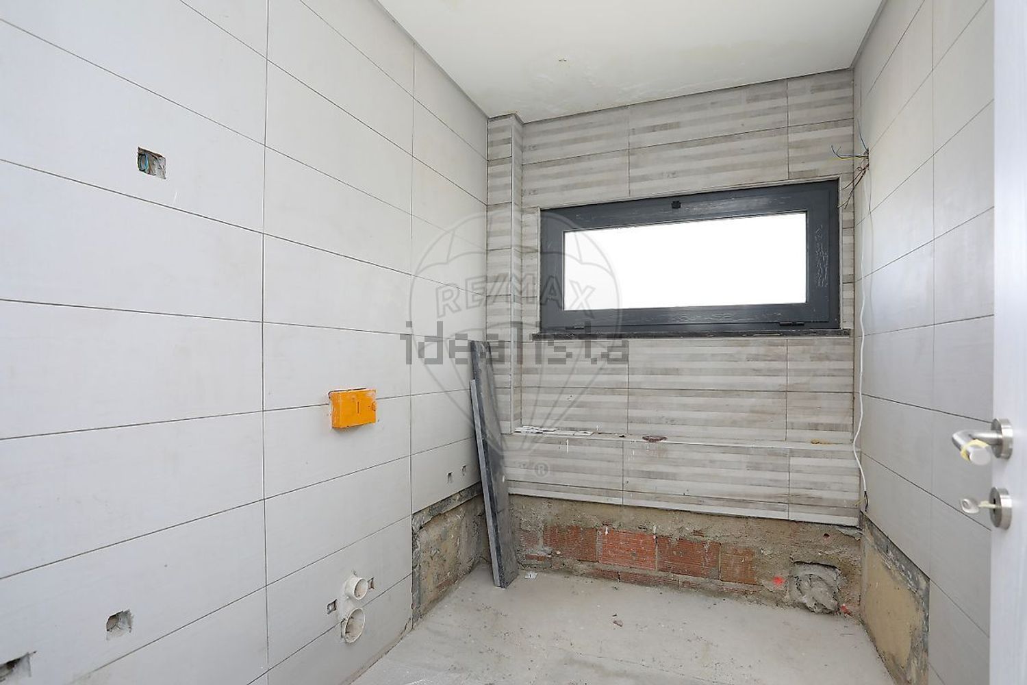 小楼房或独栋别墅出售在Rua das Flores - 卫生间