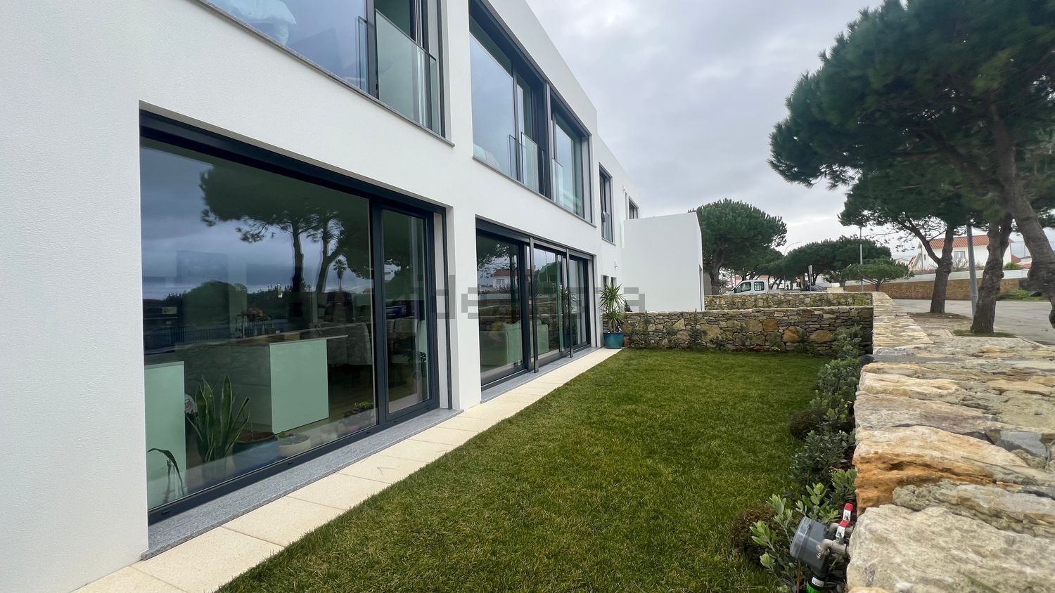 出租双拼别墅在Caminho do Figueiredo, 6 - 外立面