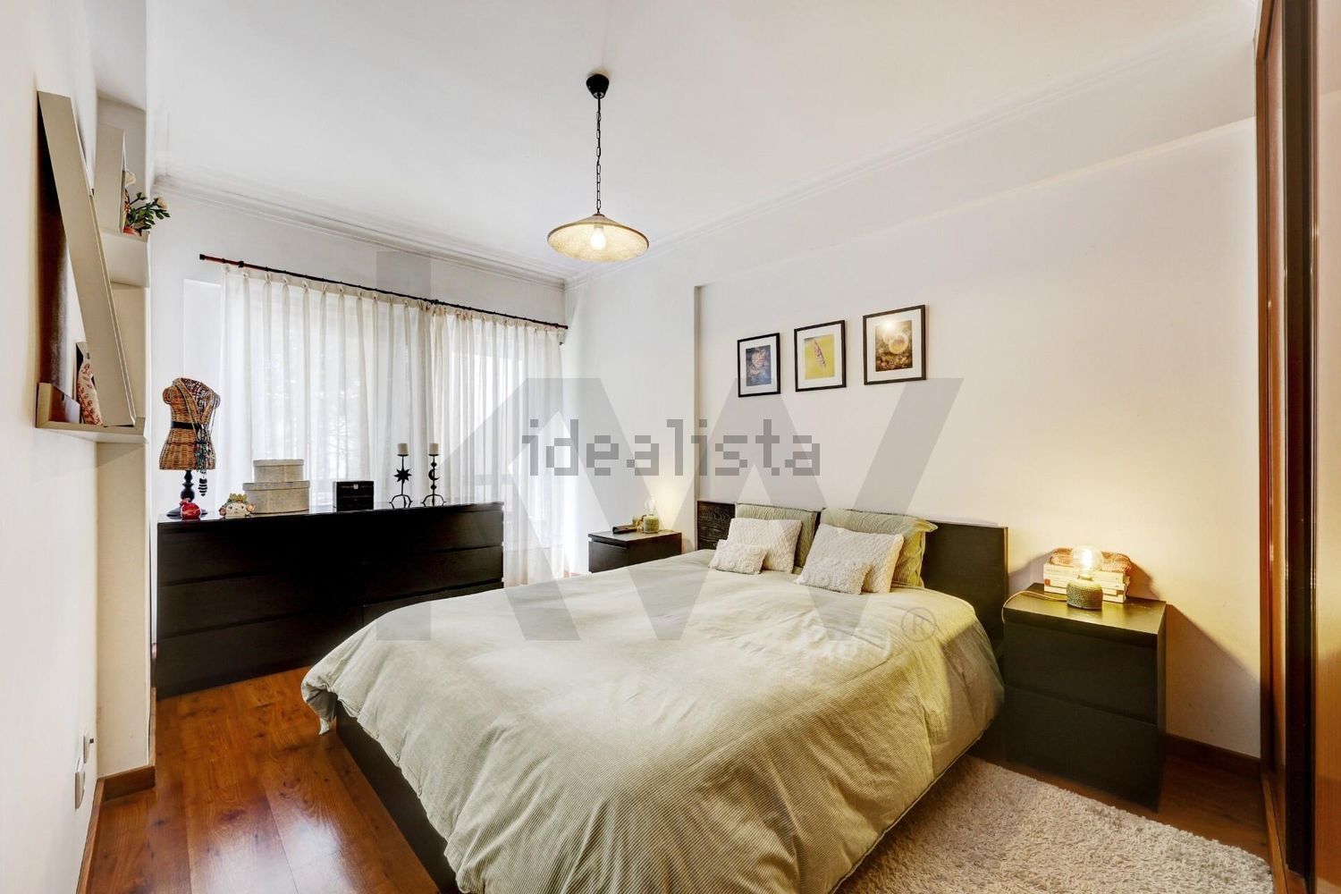 复式公寓出售在Rua Salgueiro Maia s/n - 卧室