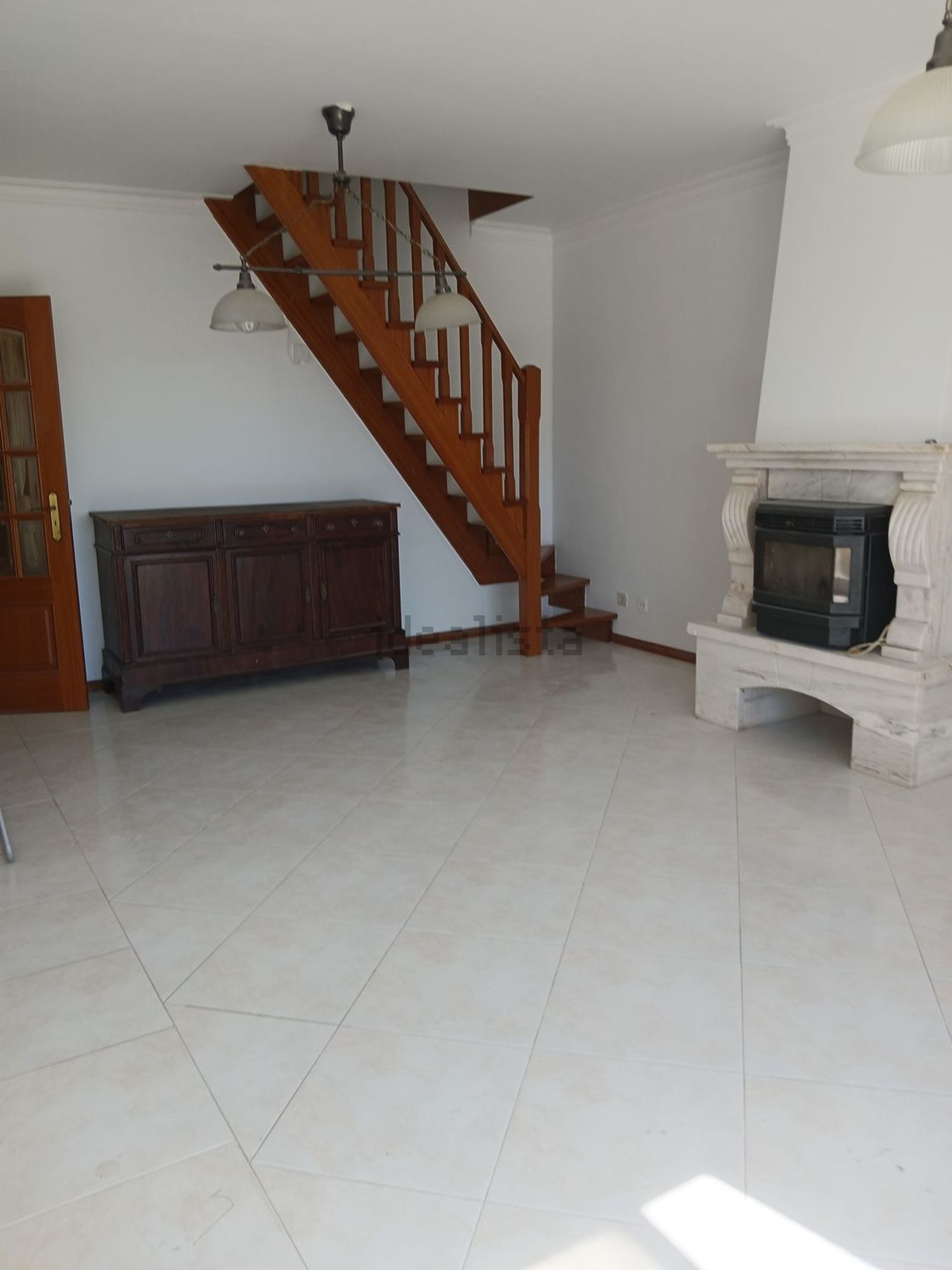 出租复式公寓在Rua de Itália, 43 - 餐厅