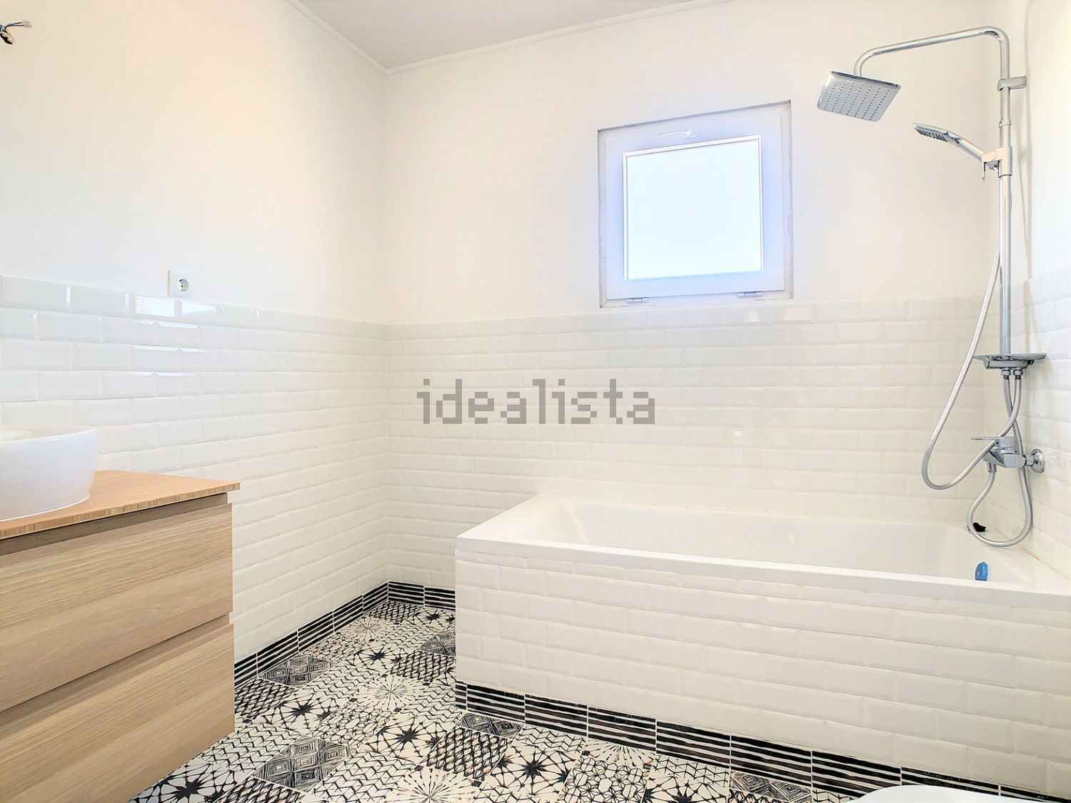 顶层公寓出售在Rua Doutor Manuel Pacheco Nobre, 107 - 卫生间