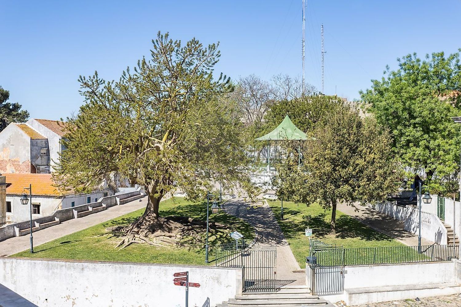 公寓 t3出售在Largo 1º de Maio - 花园