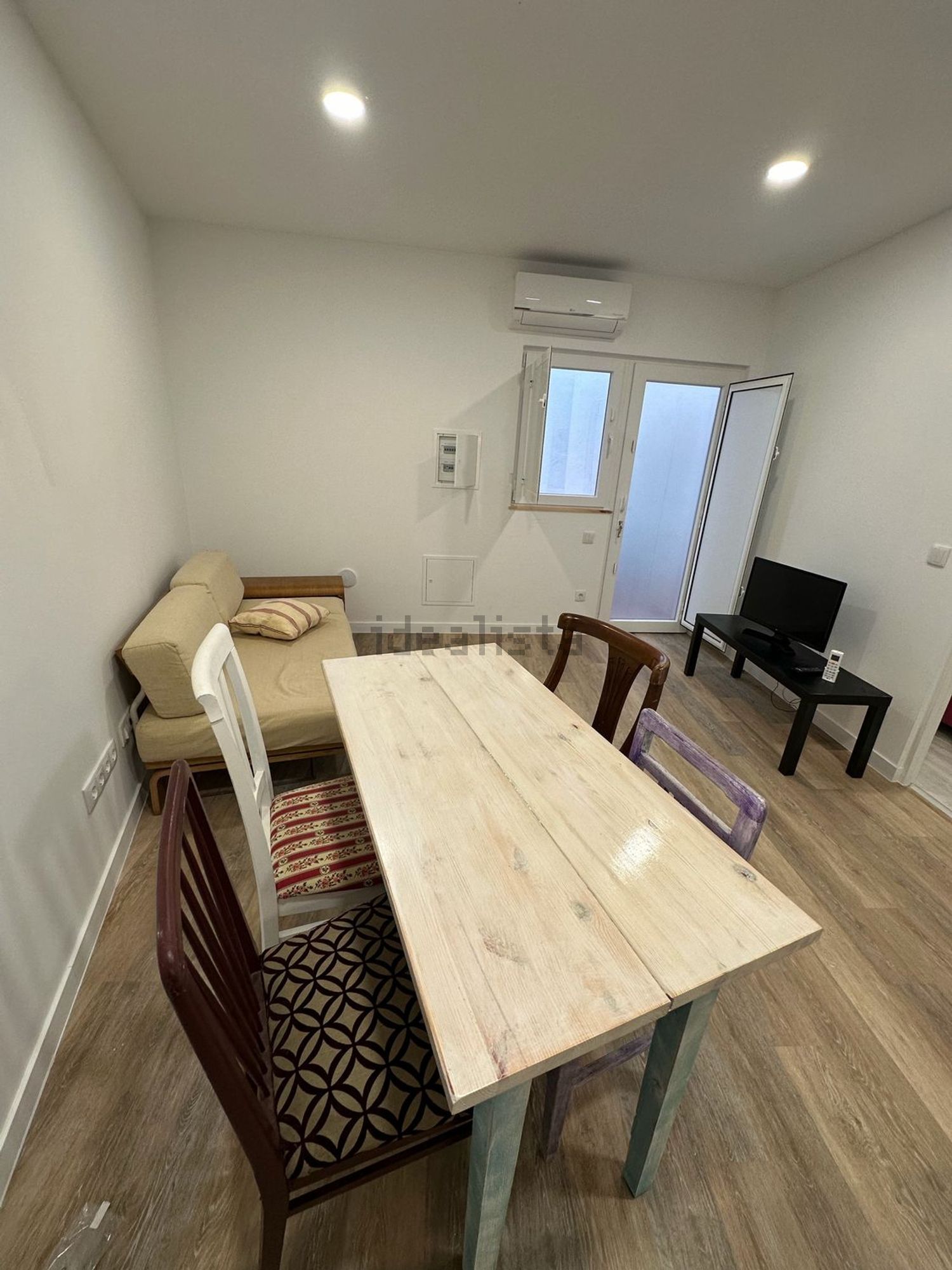 出租公寓 t1在Rua Filarmónica 1º de Dezembro - 客厅