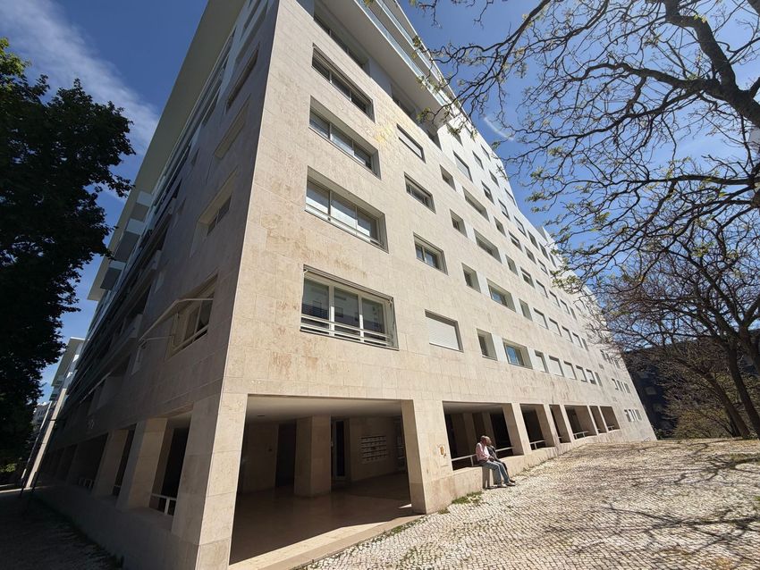 公寓 t4出售在Rua das Caravelas