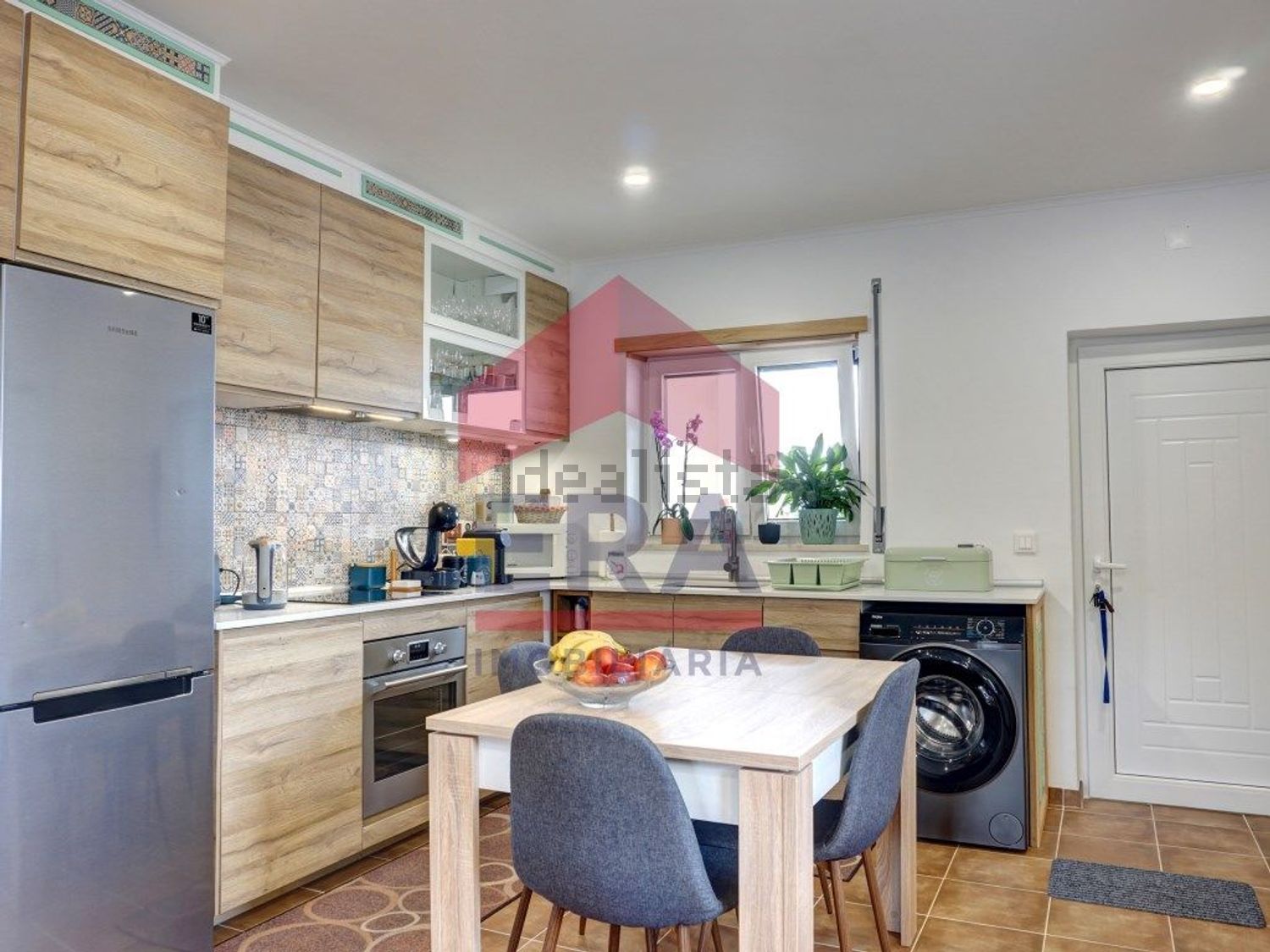 小楼房或独栋别墅出售在Rua do Picoto - 厨房