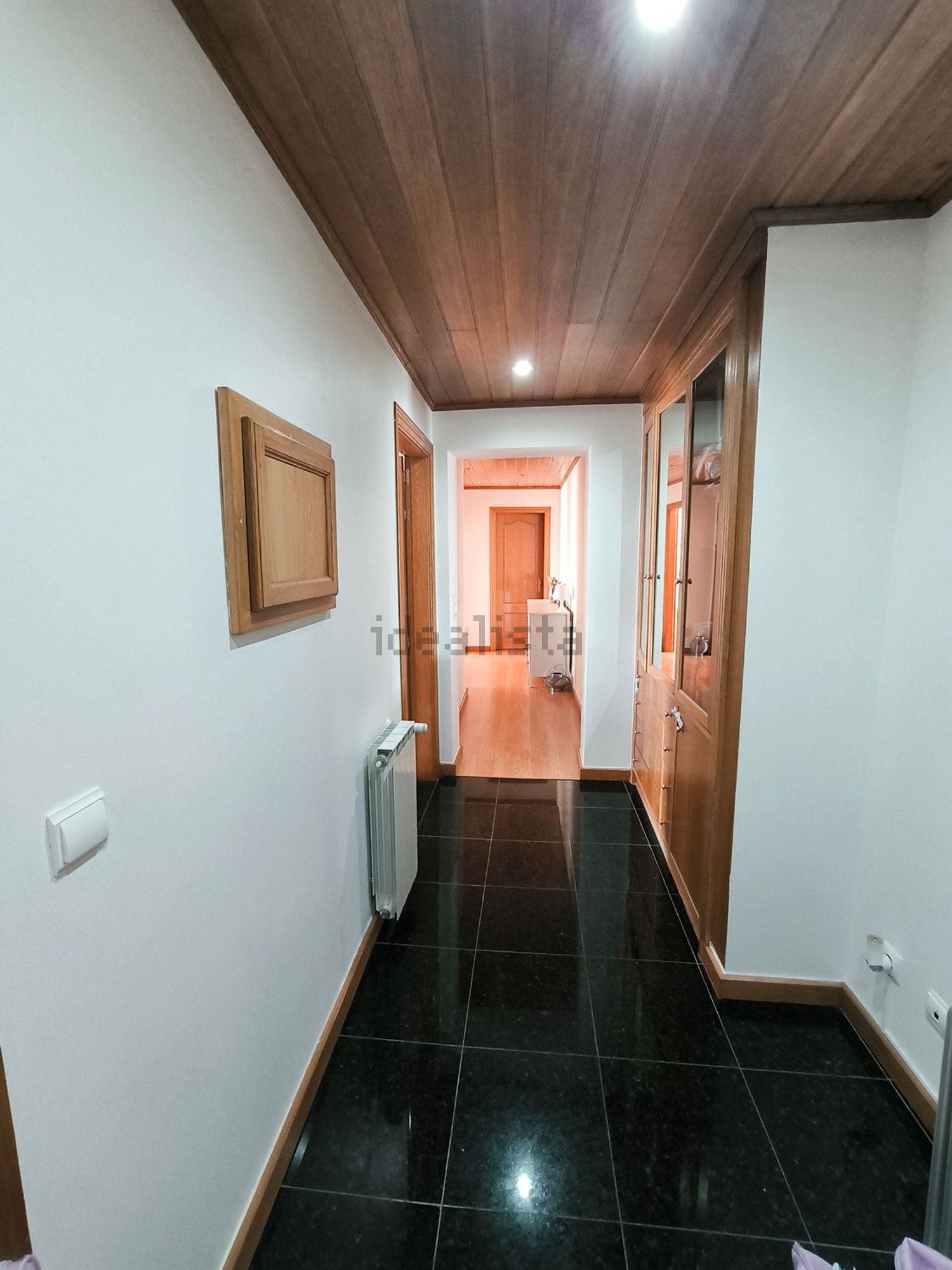 公寓 t2出售在Rua Venda do Valador, 19 b - 过道