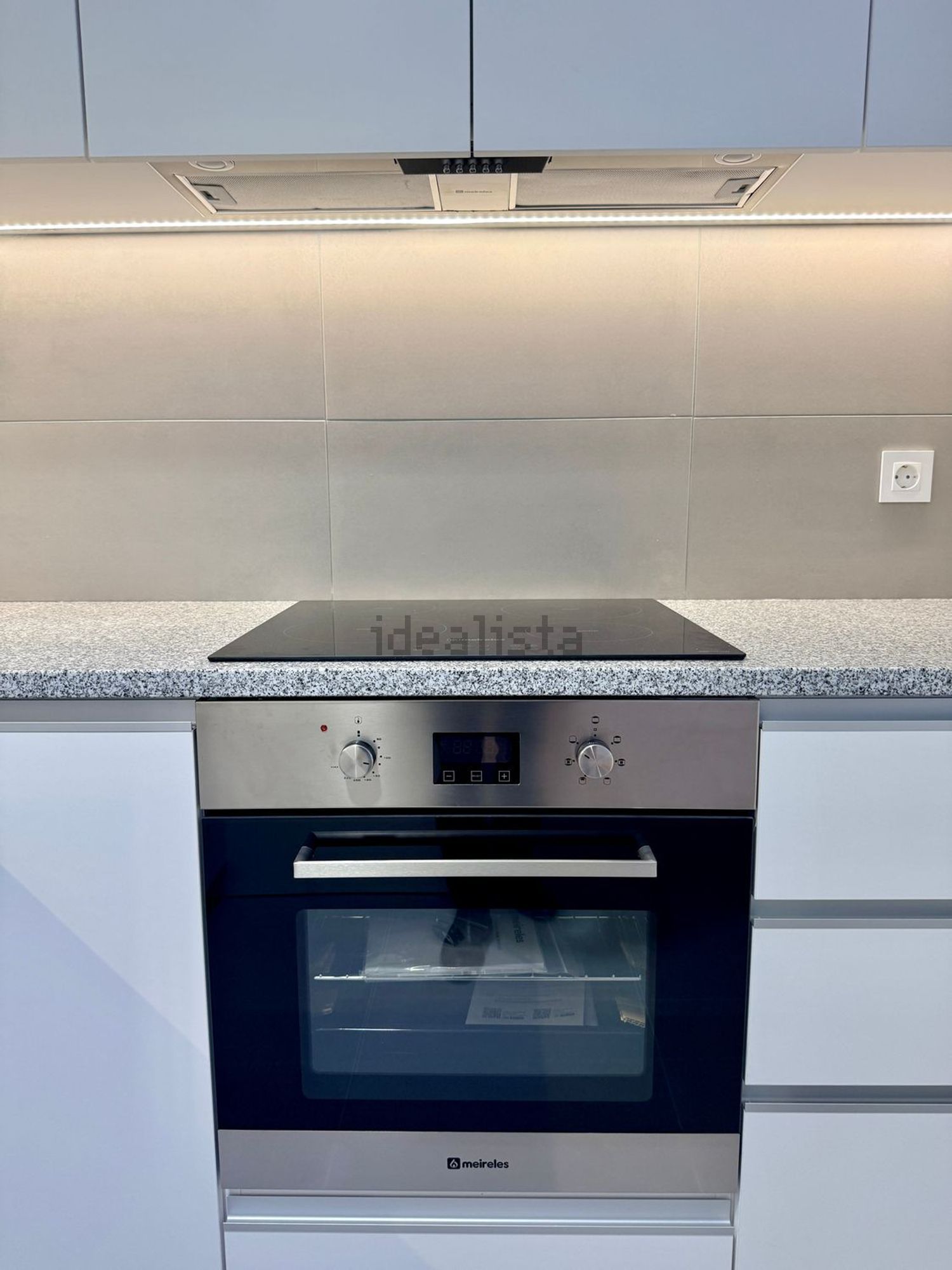 出租公寓 t2在Rua Artur Ferreira da Silva - 厨房