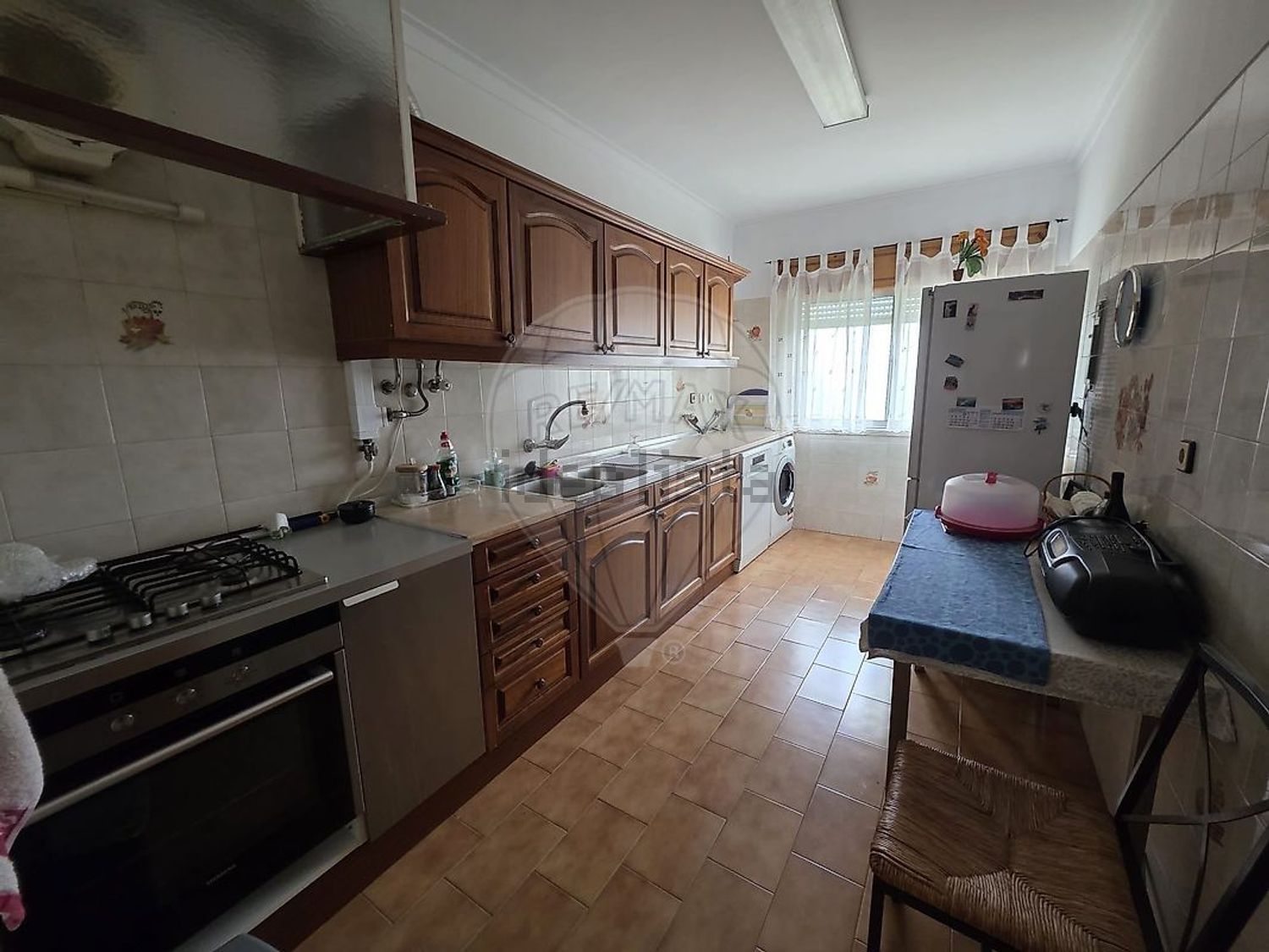 出租公寓 t3在Praceta Doutor Fernando Namora - 厨房