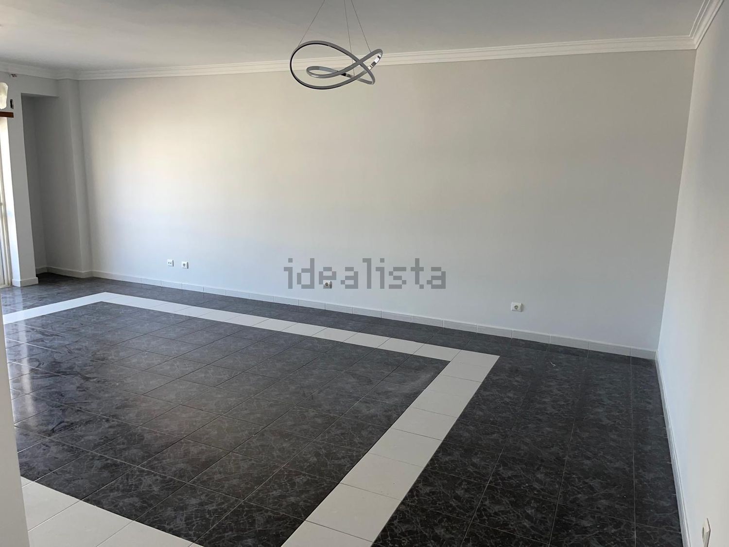 出租公寓 t2在Travessa Ruy Cinatti, 2 - 居住