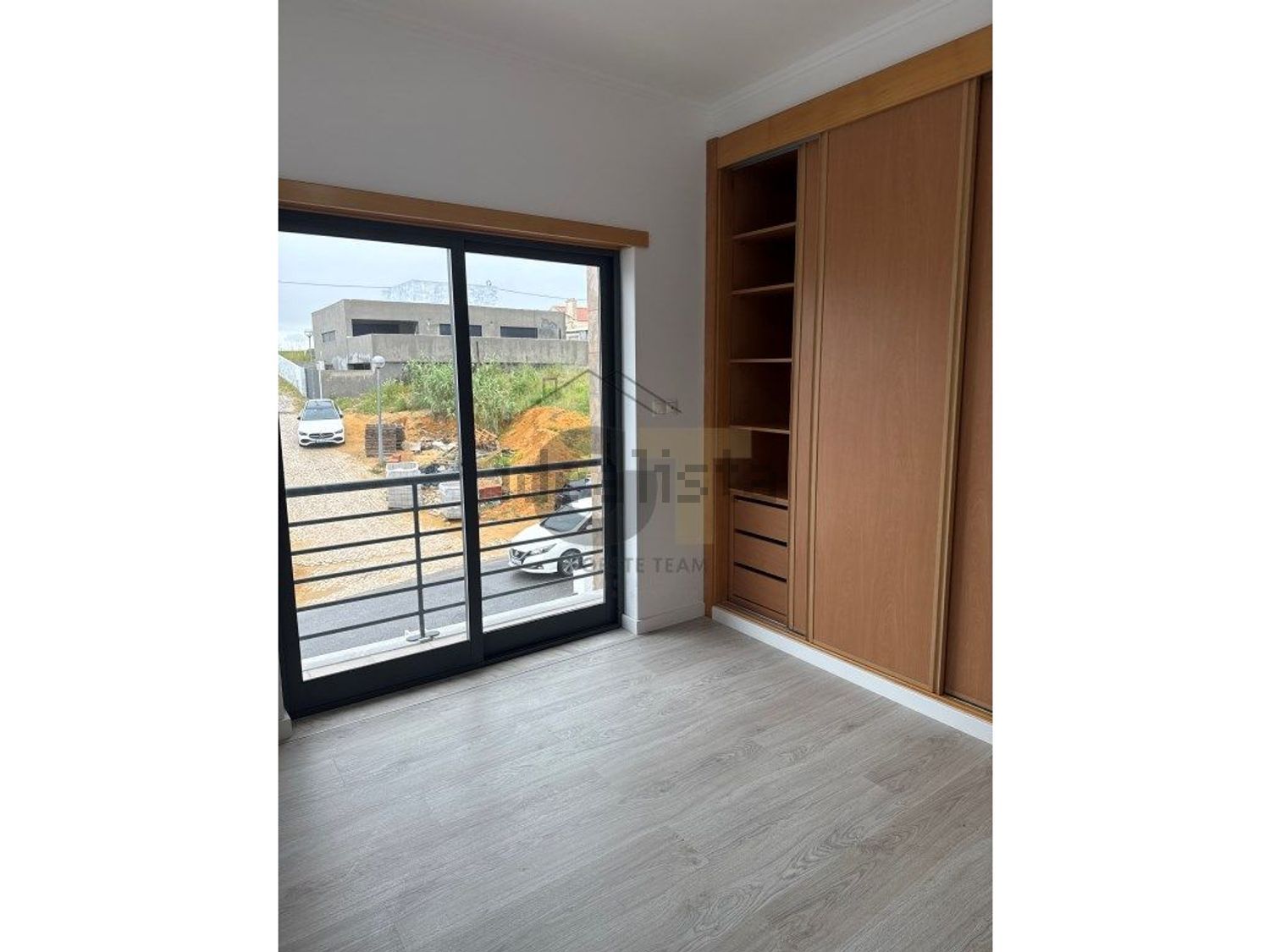 小楼房或独栋别墅出售在Rua Pulido Valente, 14 - 照片