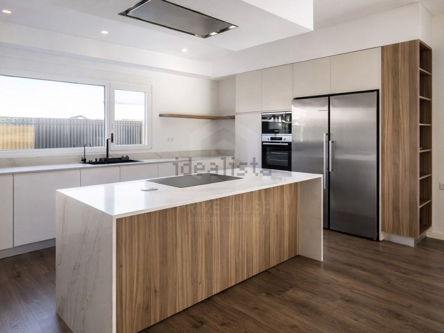 小楼房或独栋别墅出售在Rua das Galeotas, 14 - 厨房