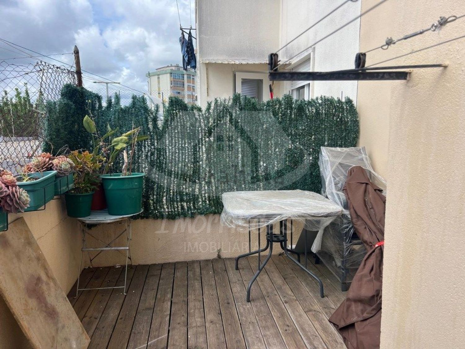 公寓 t2出售在Rua Cidade da Horta, 5 - 阳台