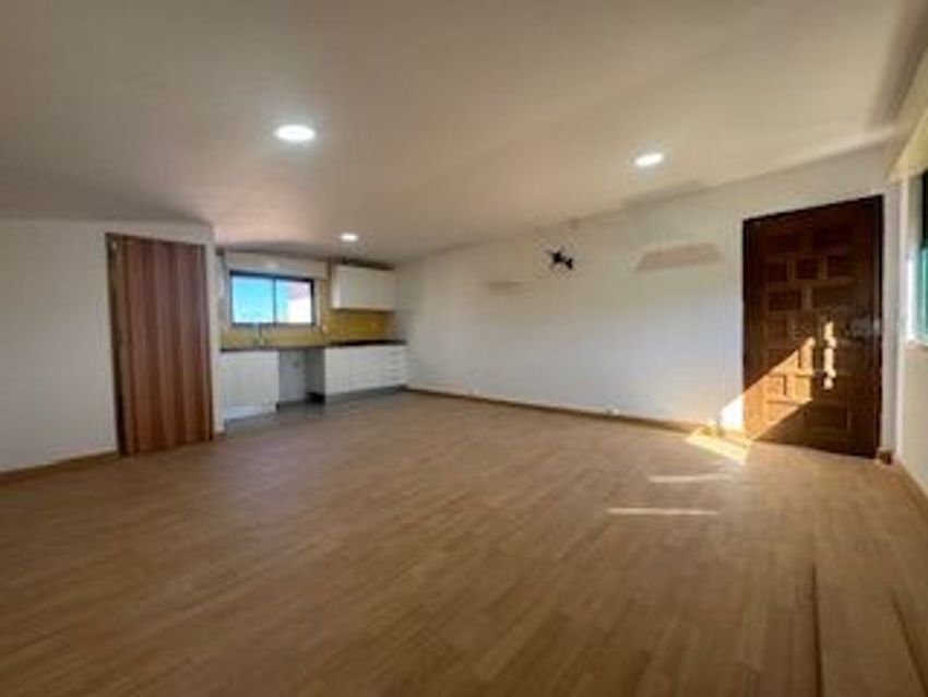 出租t0（单人公寓）在Rua Miguel Cândido, 13