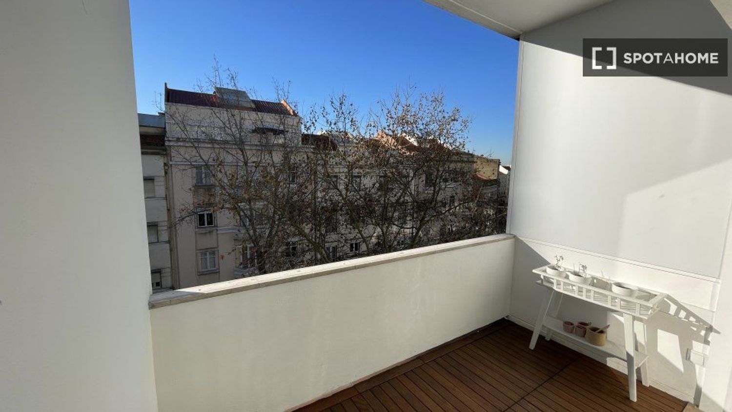 出租公寓 t1在Avenida General Roçadas - 阳台