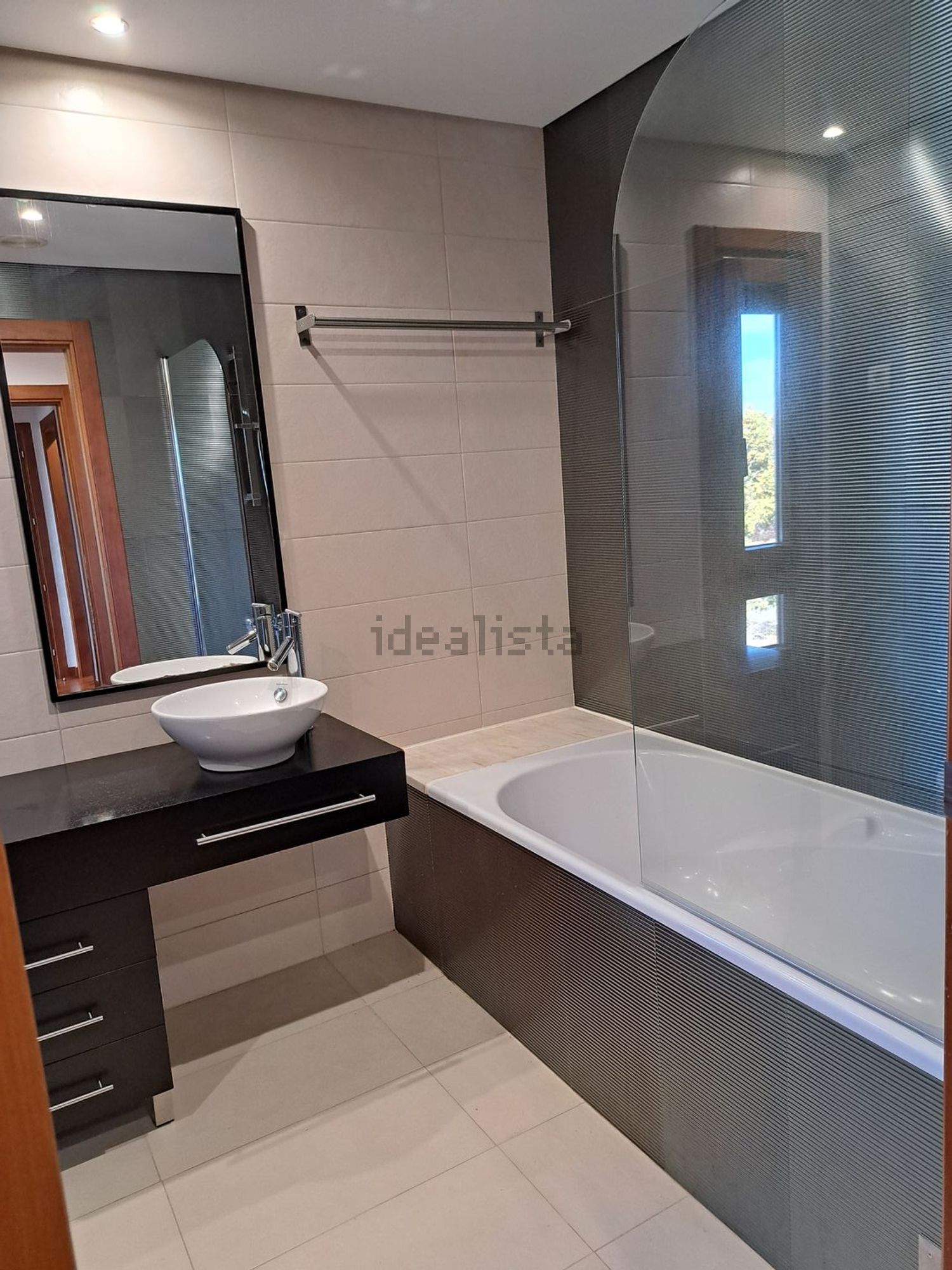 出租公寓 t2在Rua Marechal António de Spínola, 5 - 卫生间