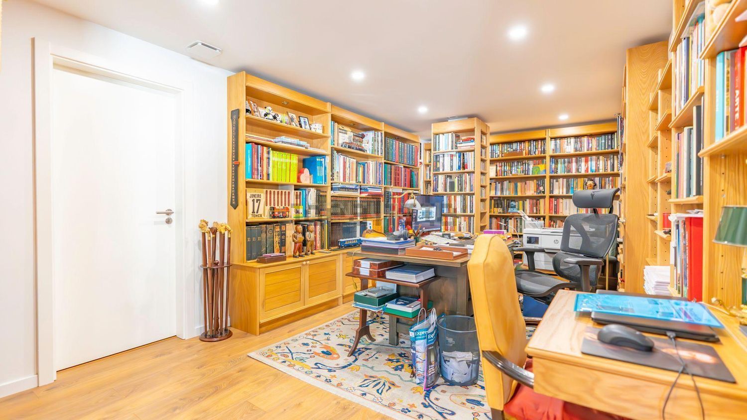 小楼房或独栋别墅出售在Avenida Engenheiro Arantes e Oliveira, 4 - 客厅