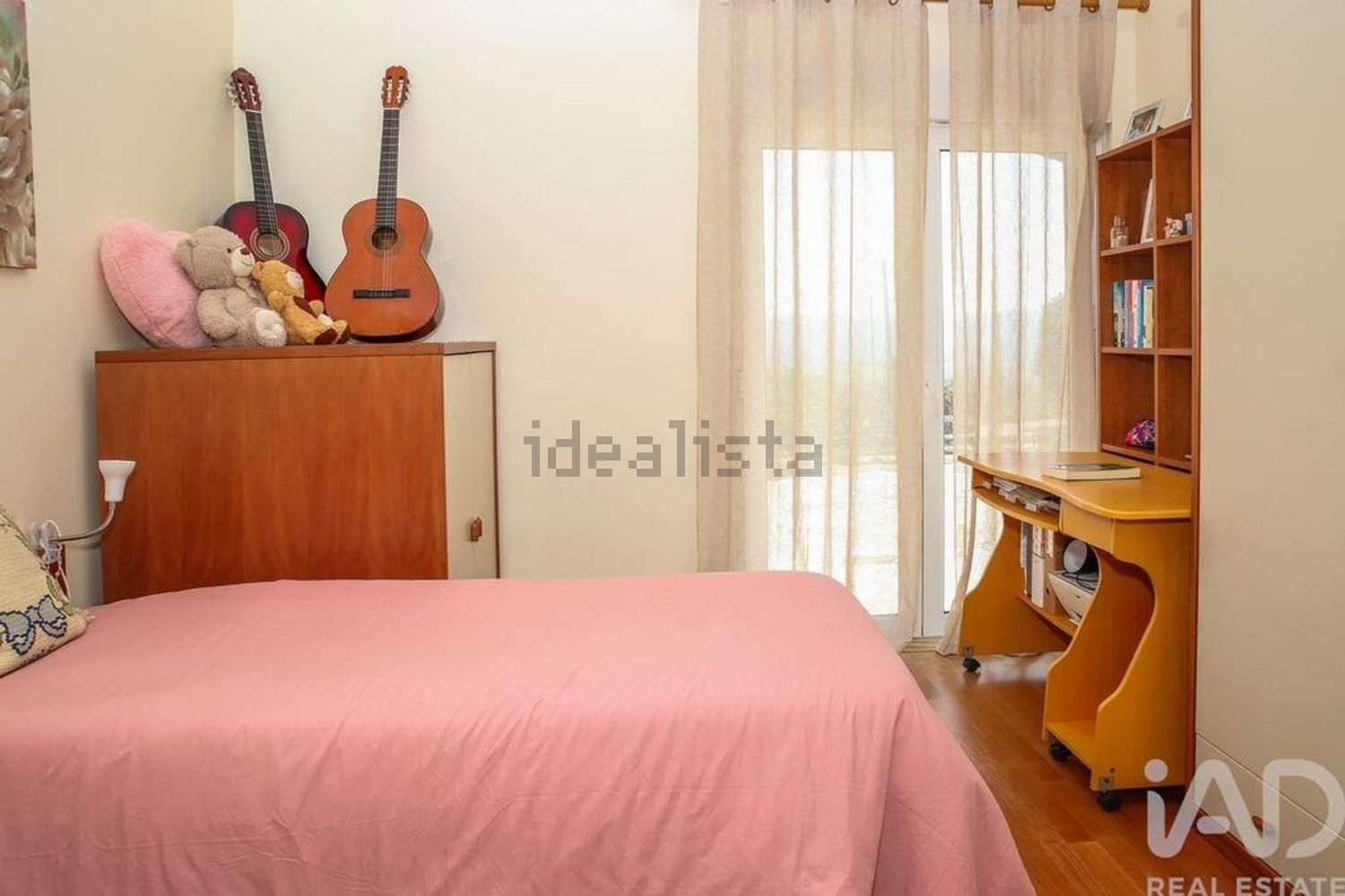 小楼房或独栋别墅出售在Encarnação - 卧室