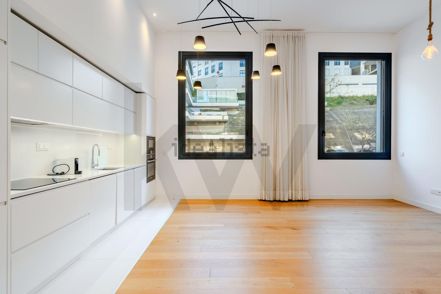 出租公寓 t1在Rua António Alçada Baptista, 10 - 照片