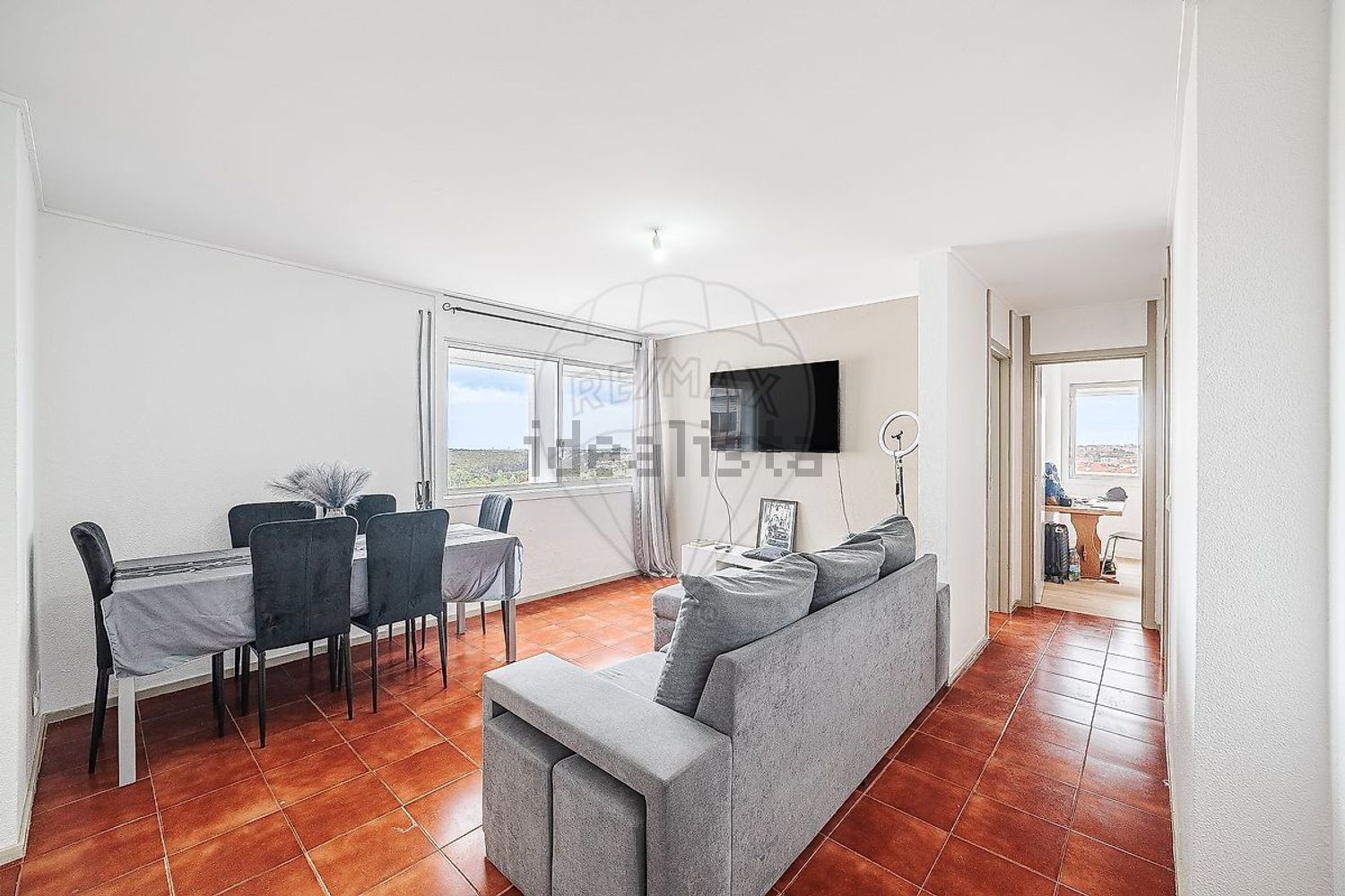 公寓 t2出售在Avenida Afonso Costa - 客厅